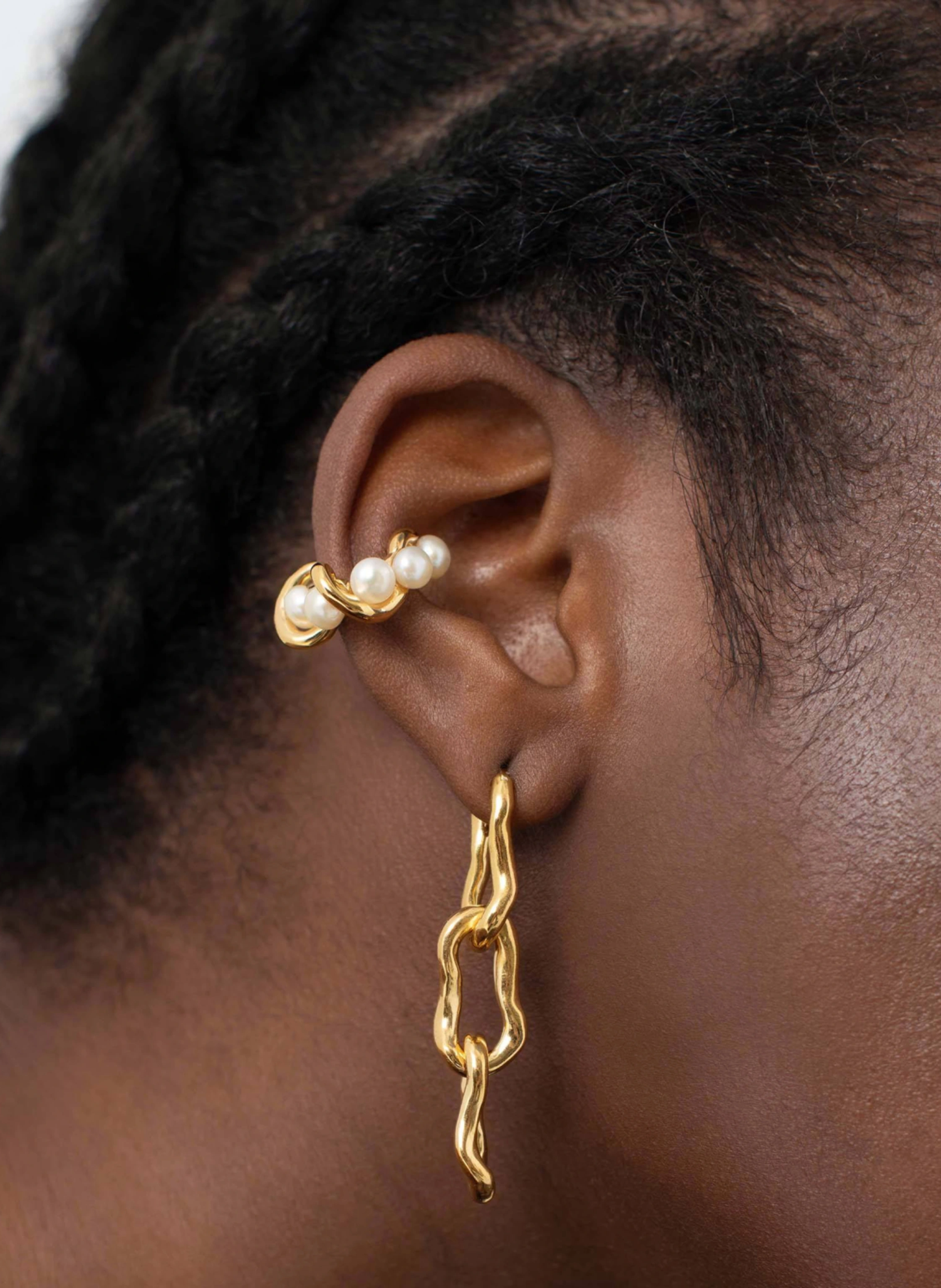 MISSOMA Earcuff MOLTEN PEARL by GLAMBOU