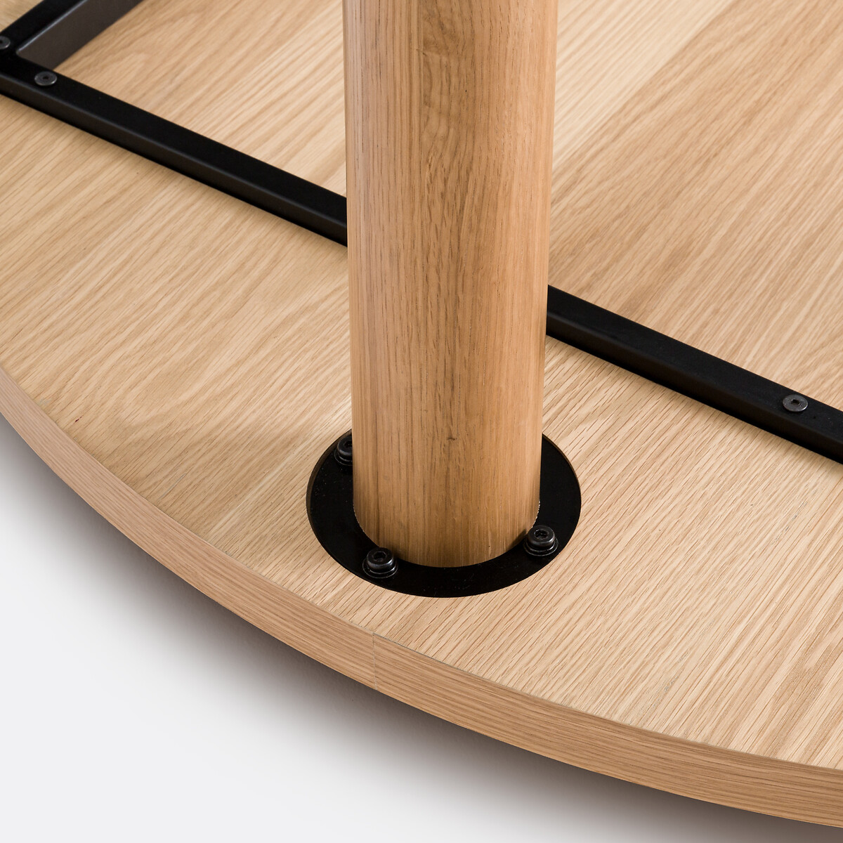 LA REDOUTE INTERIEURS<br>Mesa para 4 a 6 pessoas