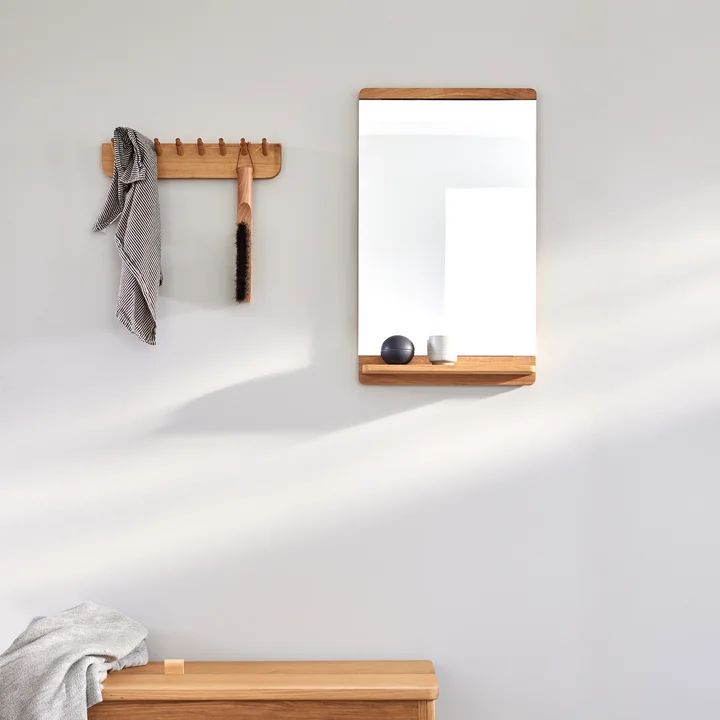 Form & Refine - Rim Wandspiegel, Eiche natur