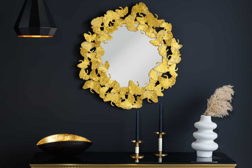 Dekorativer Wandspiegel GINKGO LEAFS L 70cm gold rund aus Metall handmade