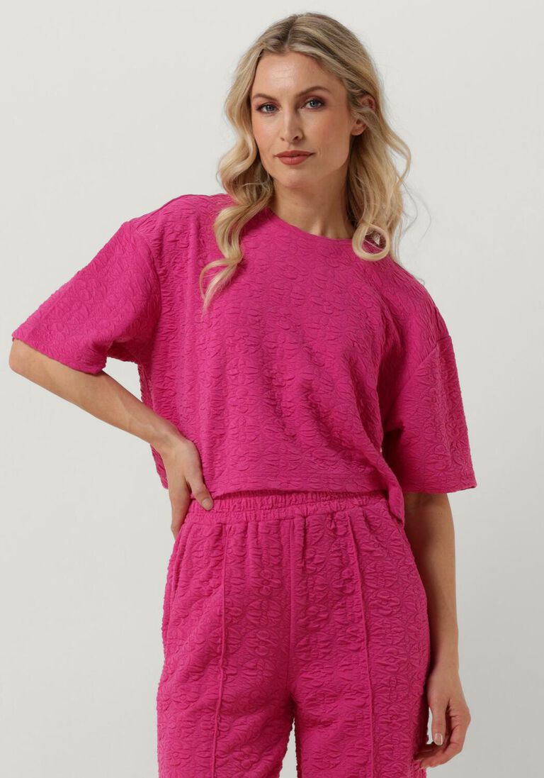 REFINED DEPARTMENT fuchsia refined department t-shirt clara