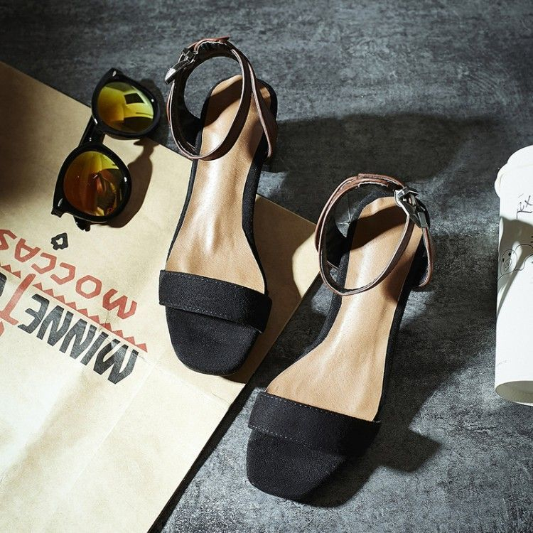 Freesia - Tweekleurige sandalen met blokhak