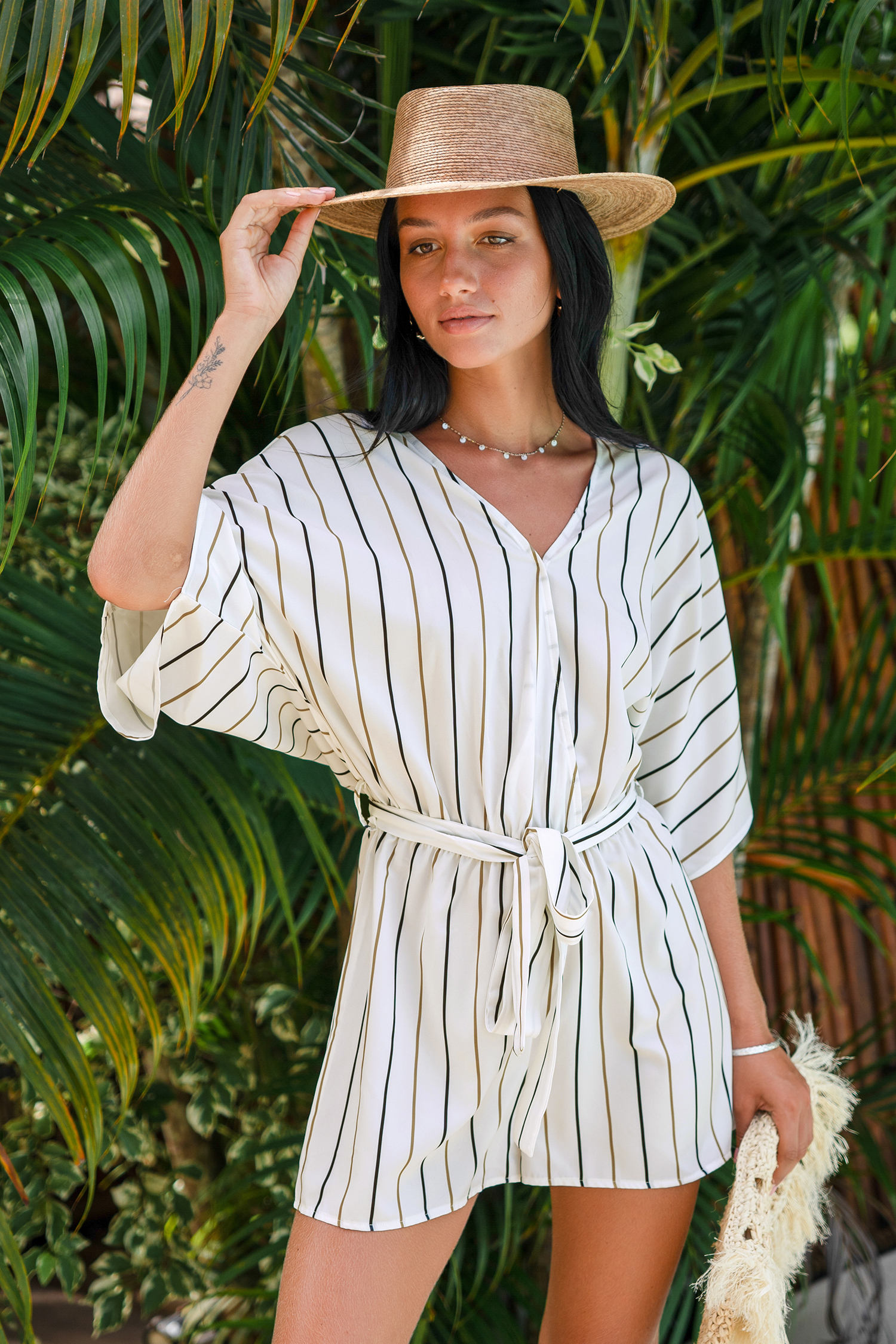 Combishort à manches larges et rayures avec col surplis
