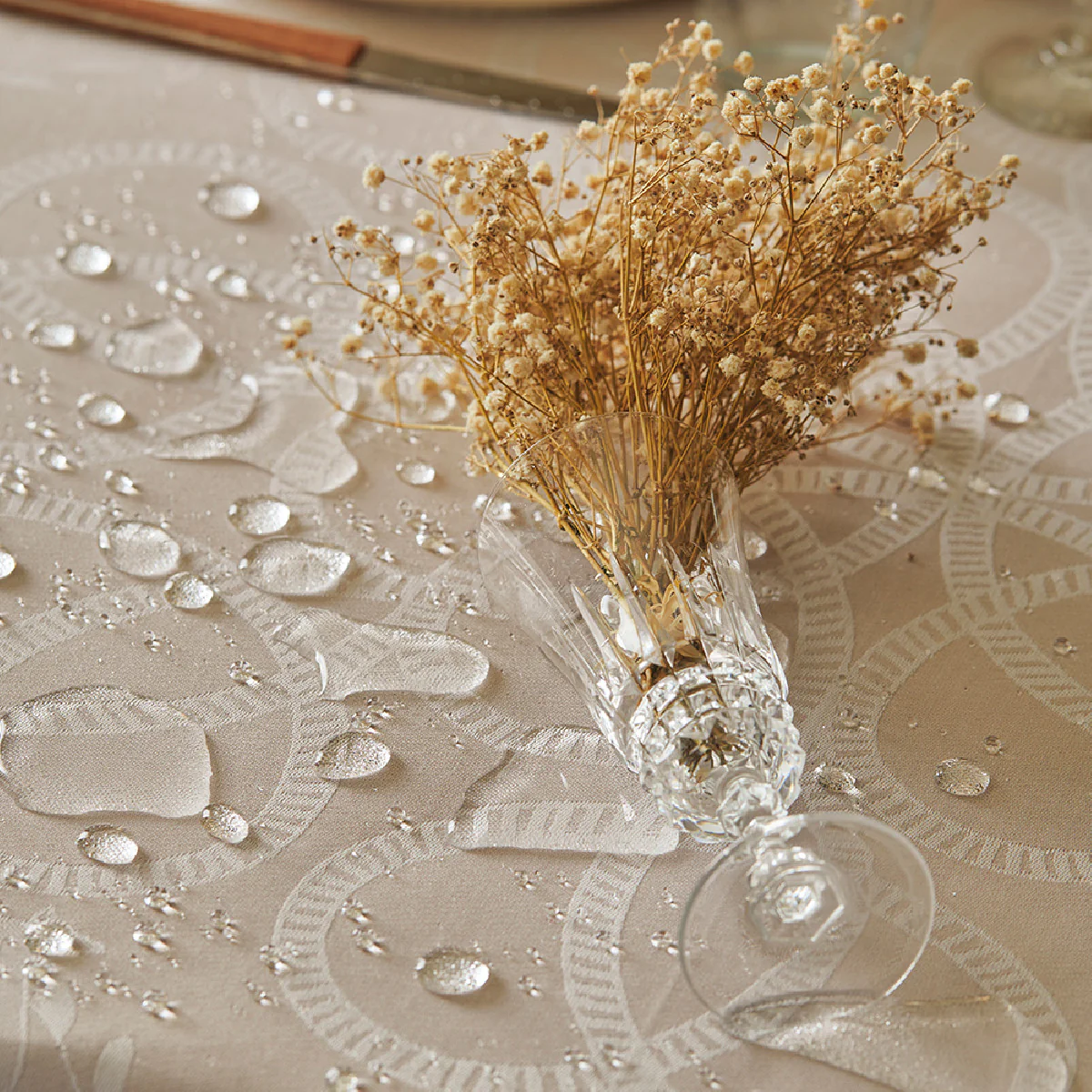 Nappe antitache déperlant pur coton bio beige 115x115 Garnier Thiebaut