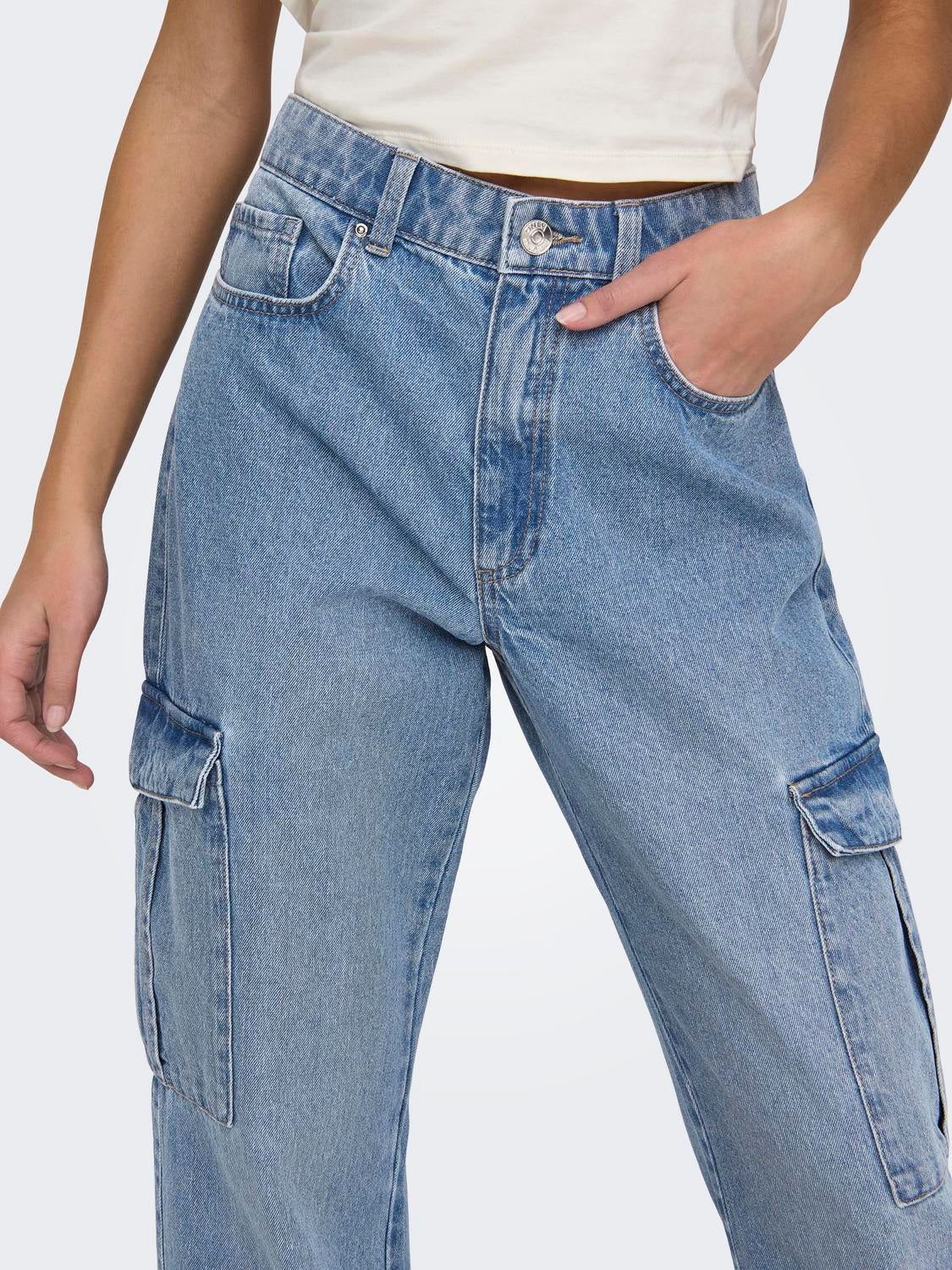 ONLRILEY Hohe Taille Gerade geschnitten Jeans Light Blue Denim
