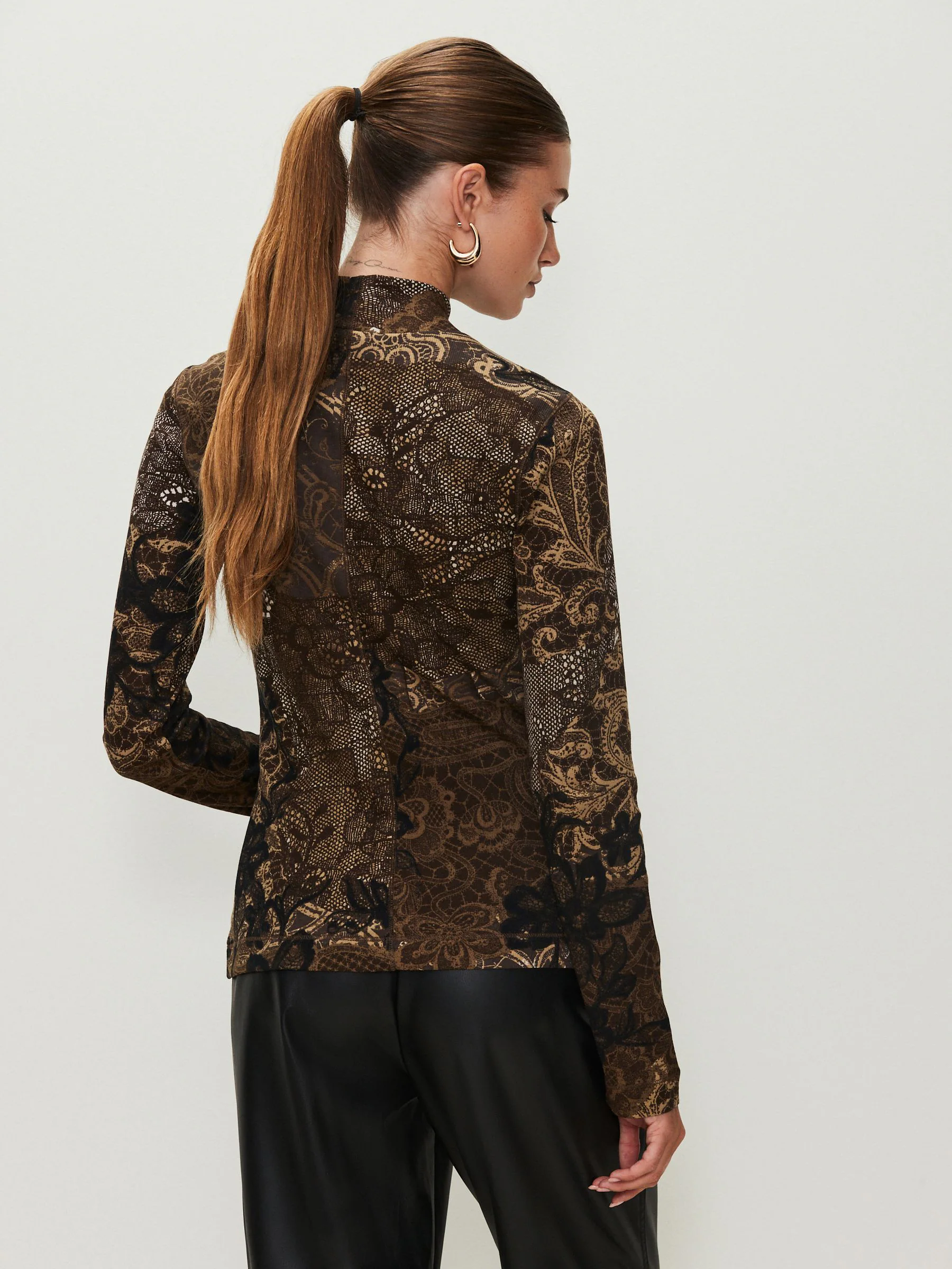 Bruin/zwart - Geribbeld hoogsluitend T-shirt met lange mouwen