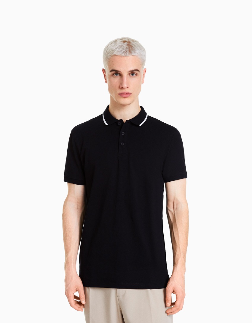 Camisa polo listrada de manga curta