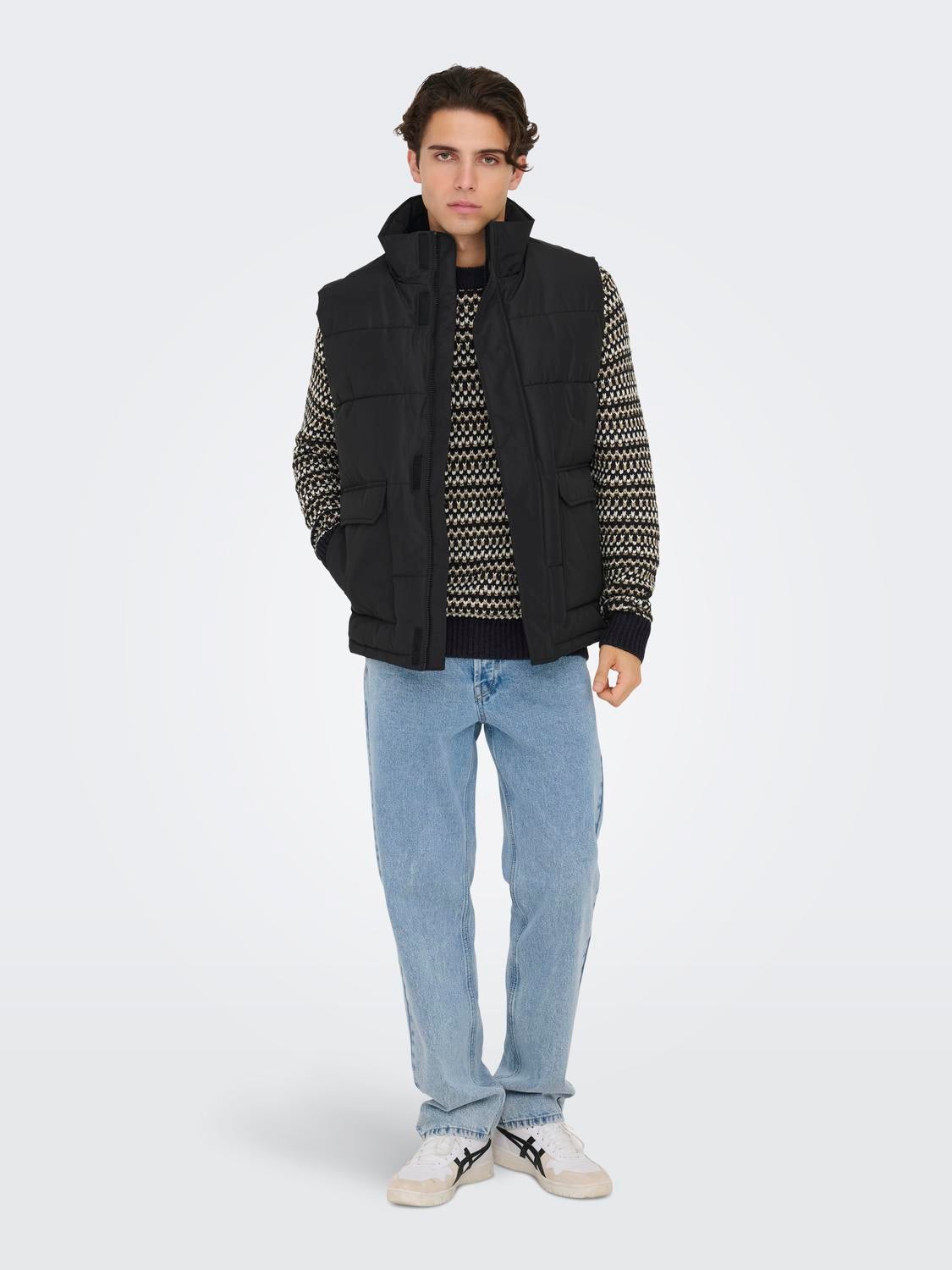 ONSCARL Daunenweste Black