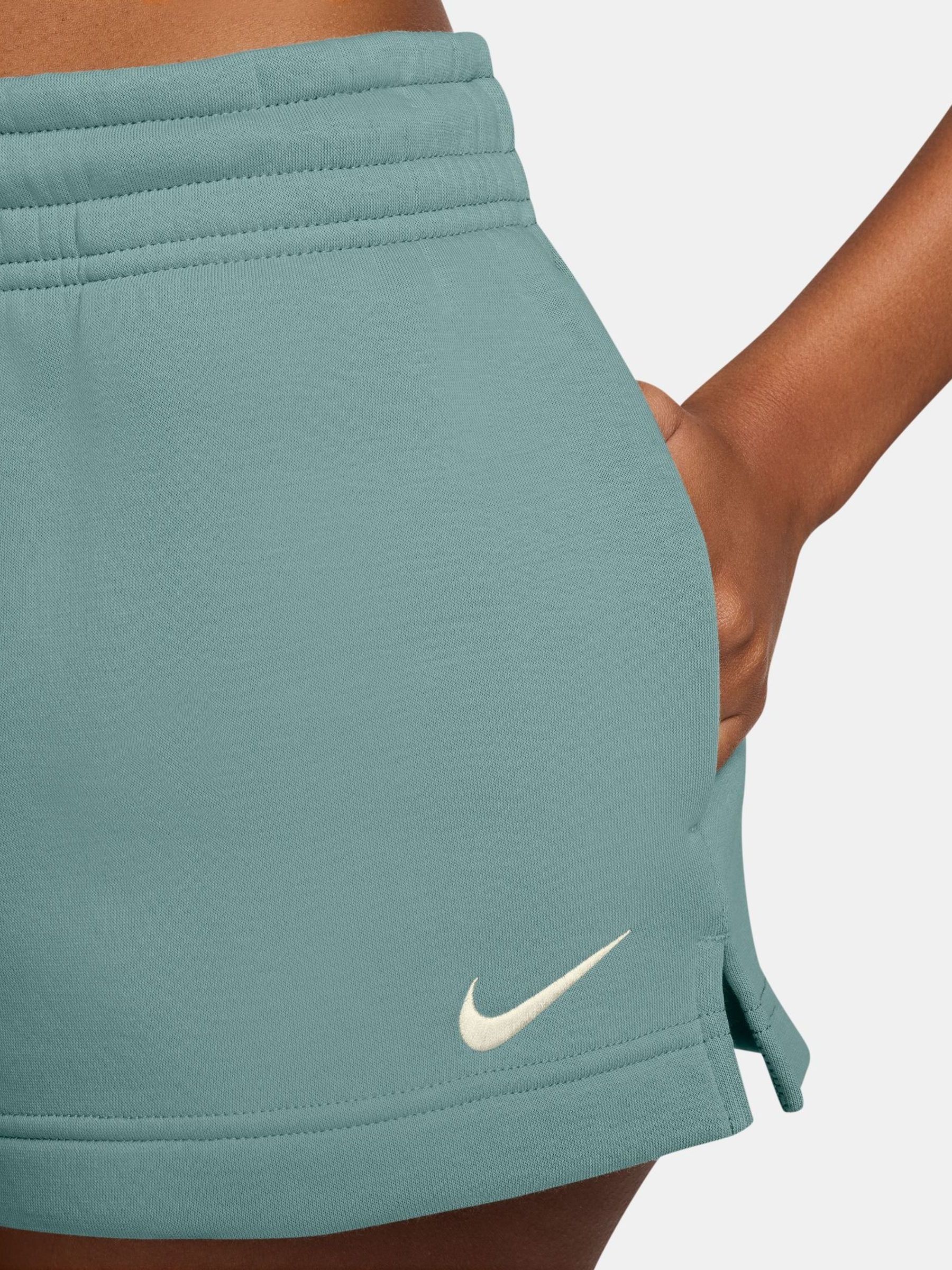 Nike Phoenix Fleece Mid Rise Shorts