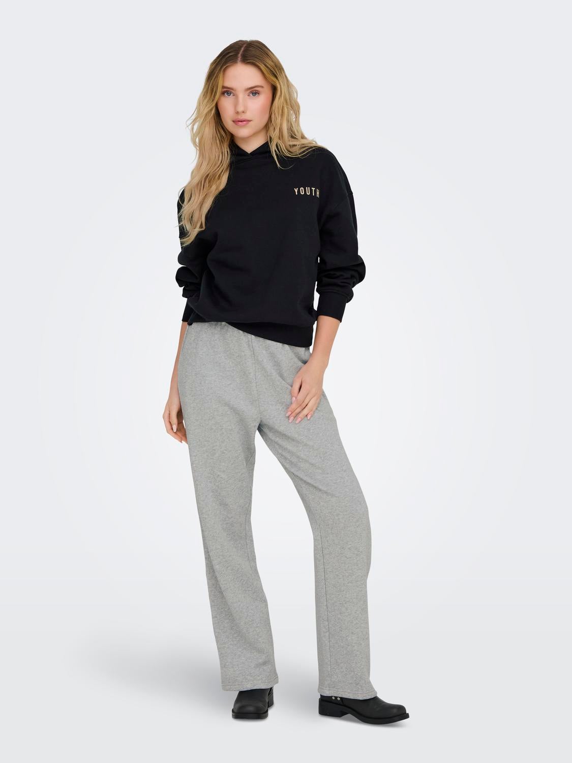 ONLSWEAT Normal geschnitten Jogginghose Light Grey Melange