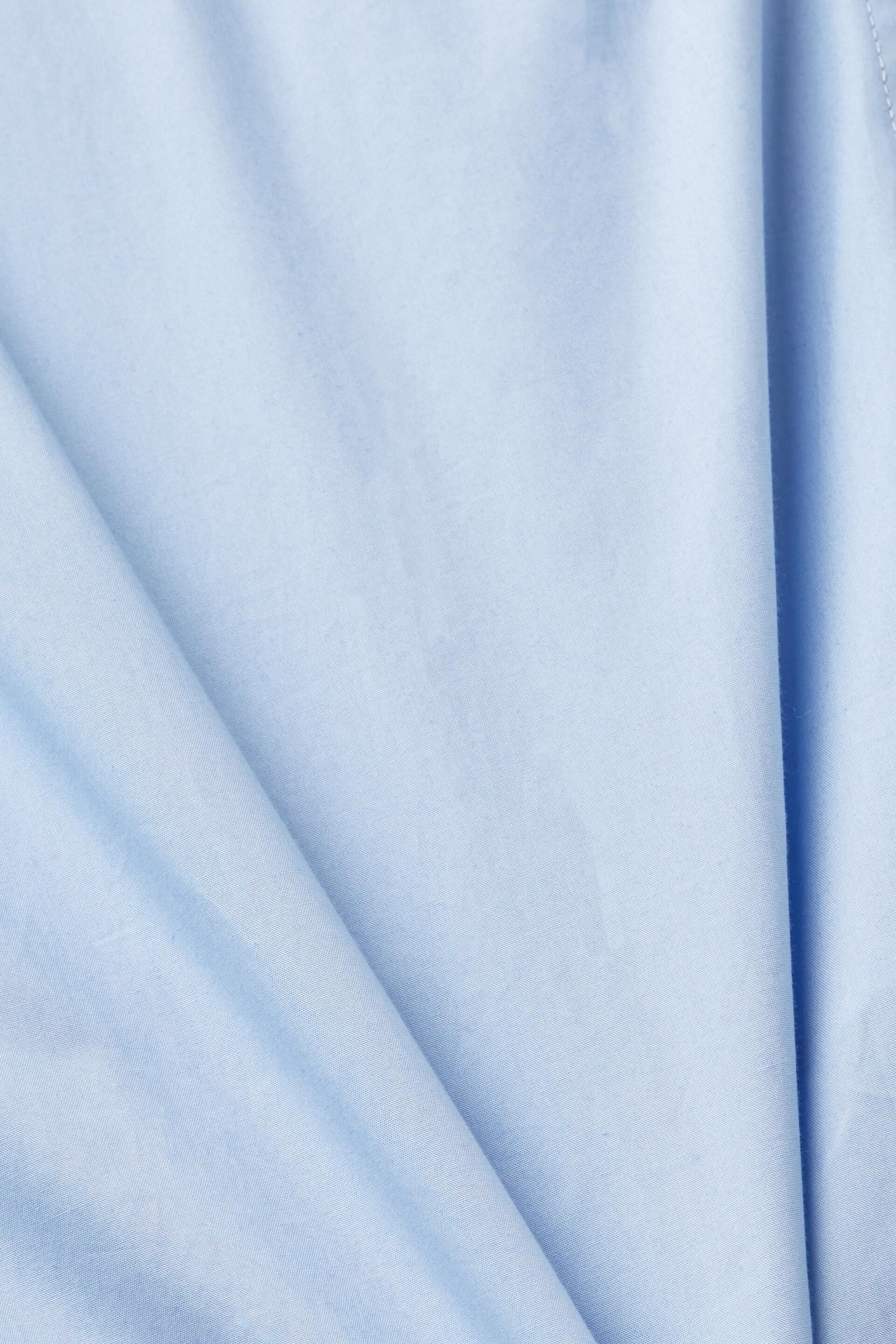 Chemise en coton dotée d'un col à pointes boutonnées