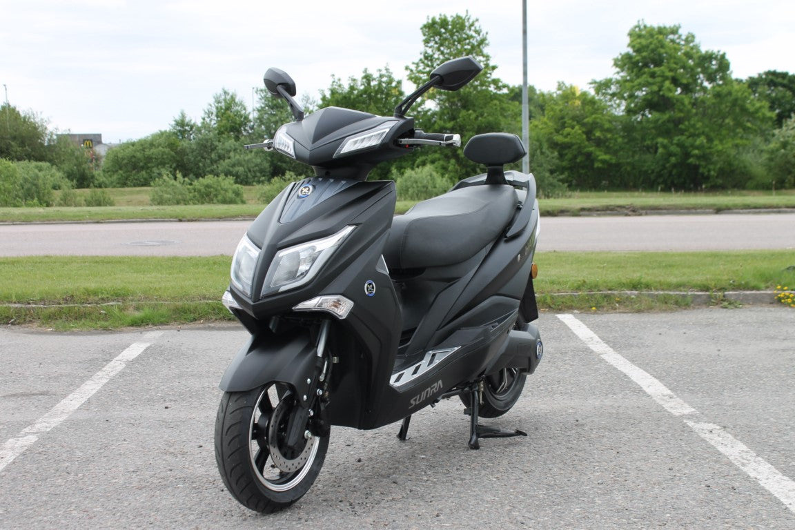 Scooter électrique Sunra Hawk