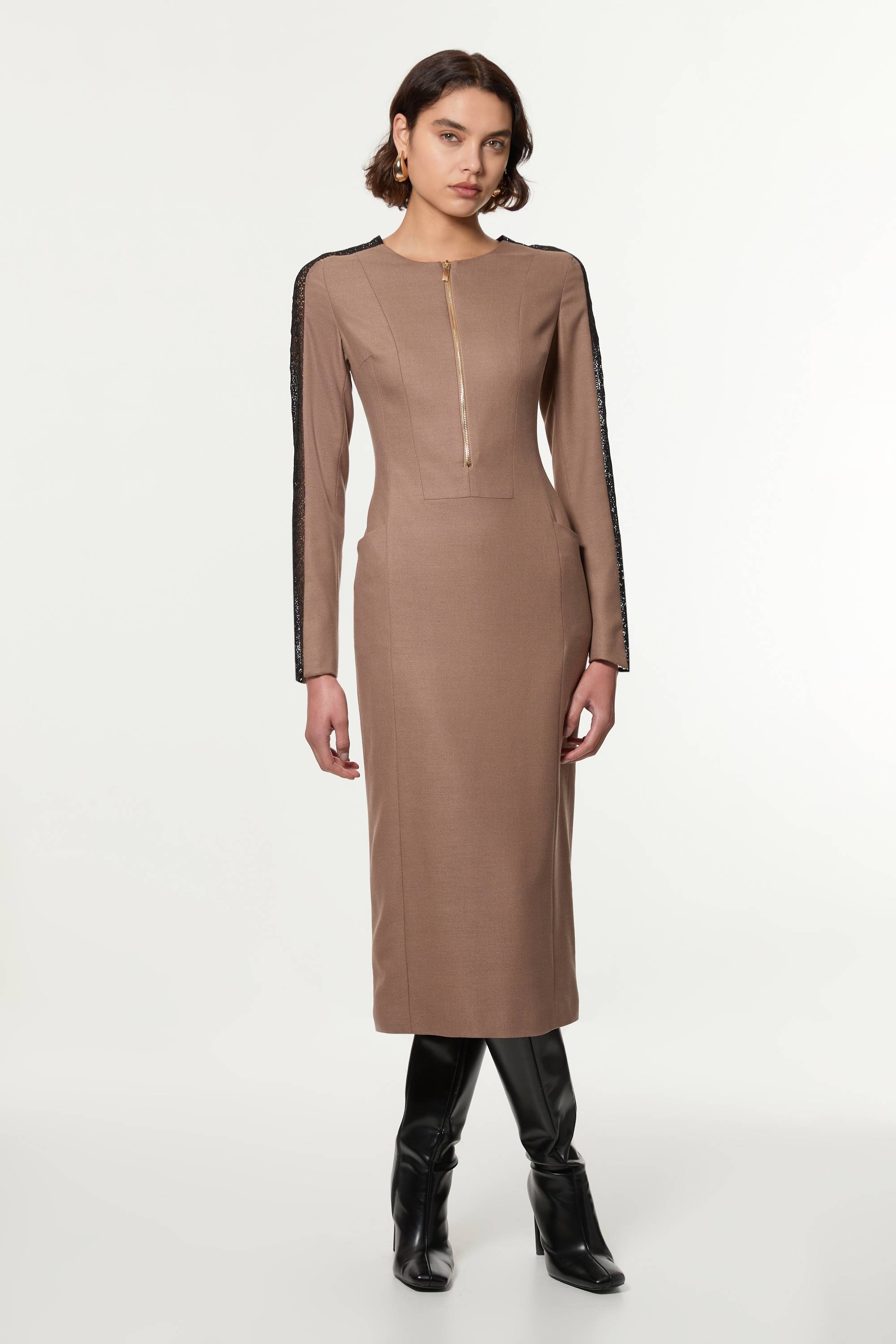 KarenMillen Robe midi Tall Tailored en sergé et dentelle mixte avec zip à l’avant