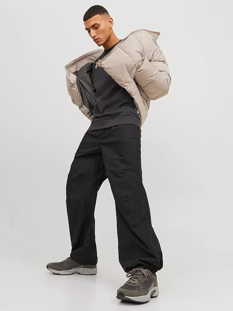 JACK & JONES Jogginghose JPSTPARACHUTE JJPANT schwarz