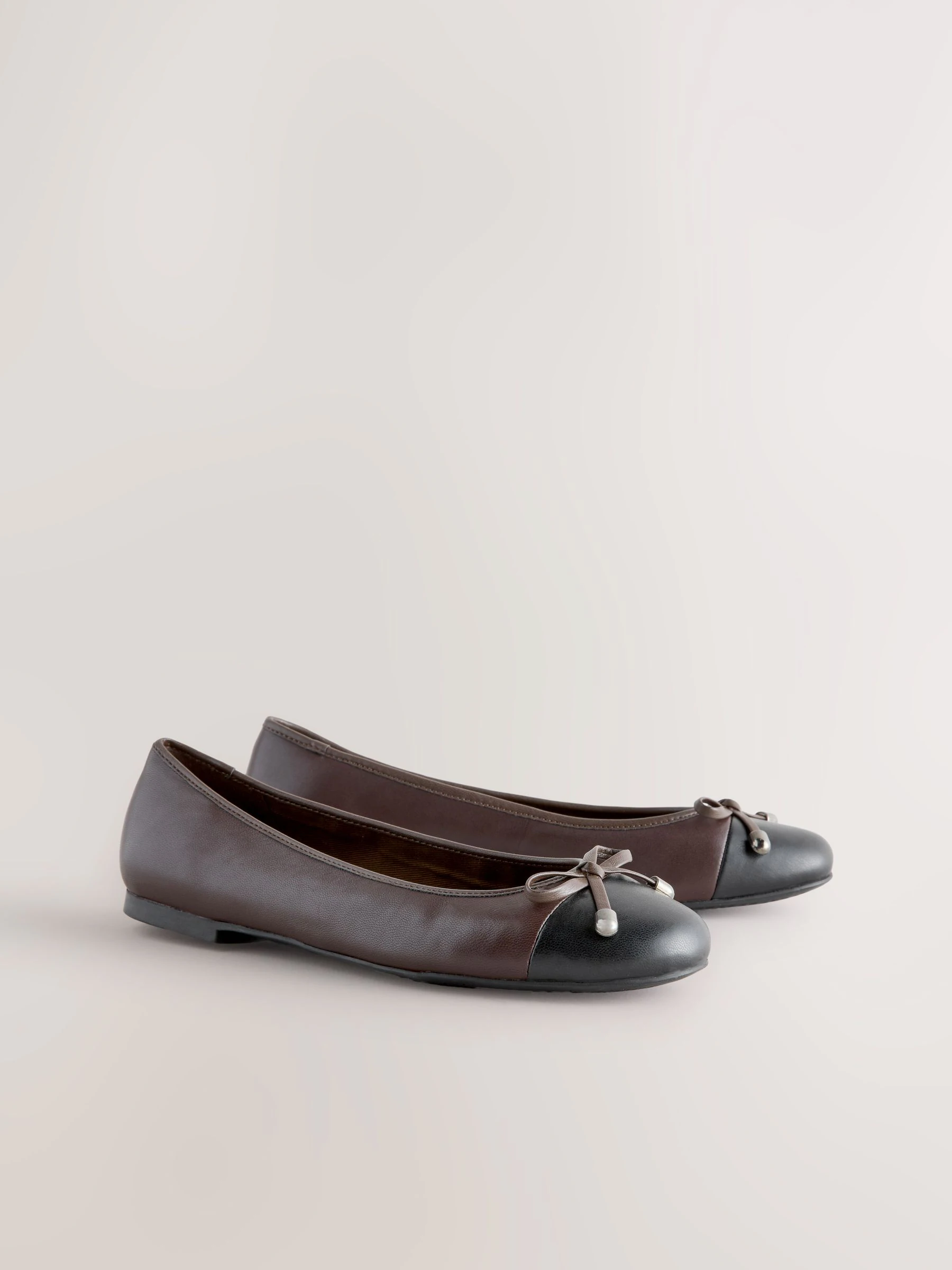 Chocoladebruin - Leren Ballerina's met ronde neus