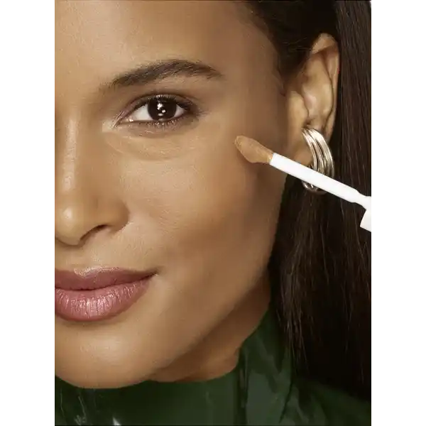 True Match Radiant Serum Concealer 9N Medium Deep