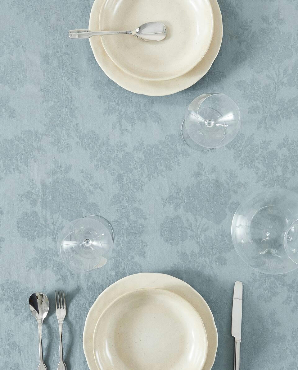 TOALHA DE MESA FLORAL JACQUARD