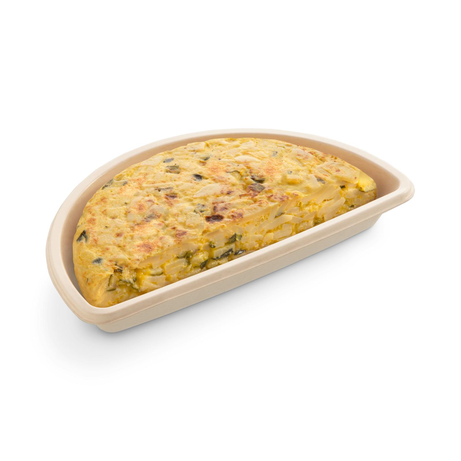 Une demi-omelette aux pommes de terre et aux courgettes prête à manger