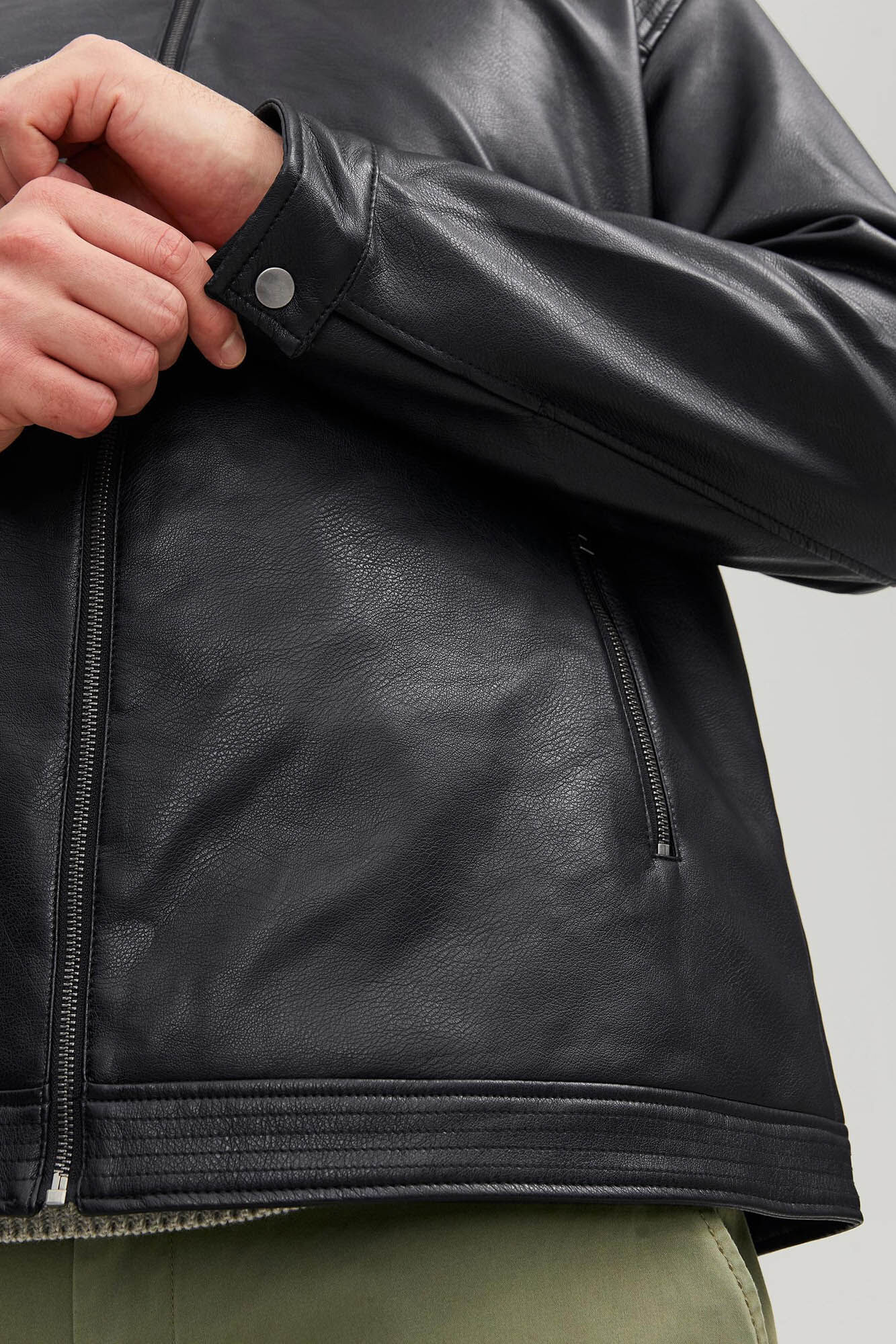 Jaqueta de couro sintético estilo motociclista PLUS