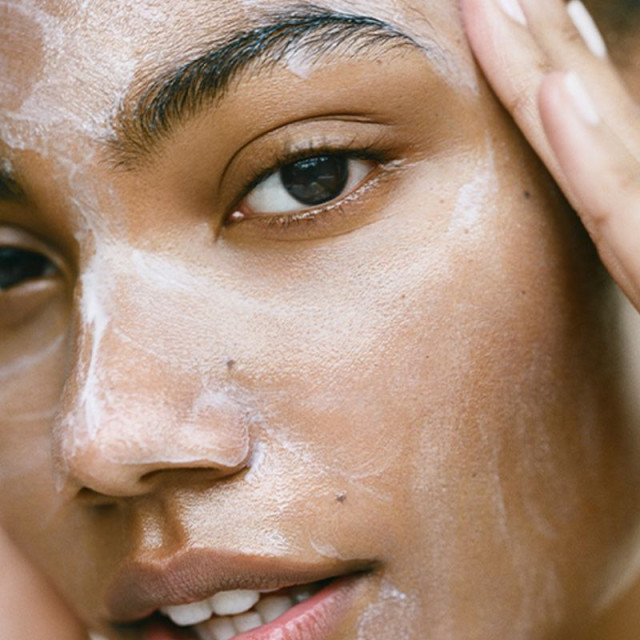La Mousse Démaquillante LA MER
