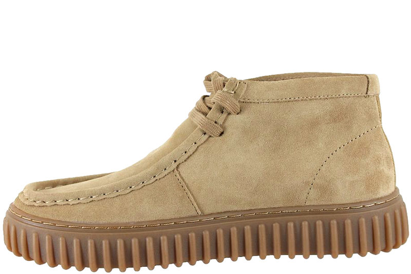 CLARKS TORHILL HI STØVLE I SANDFARVET RUSKIND