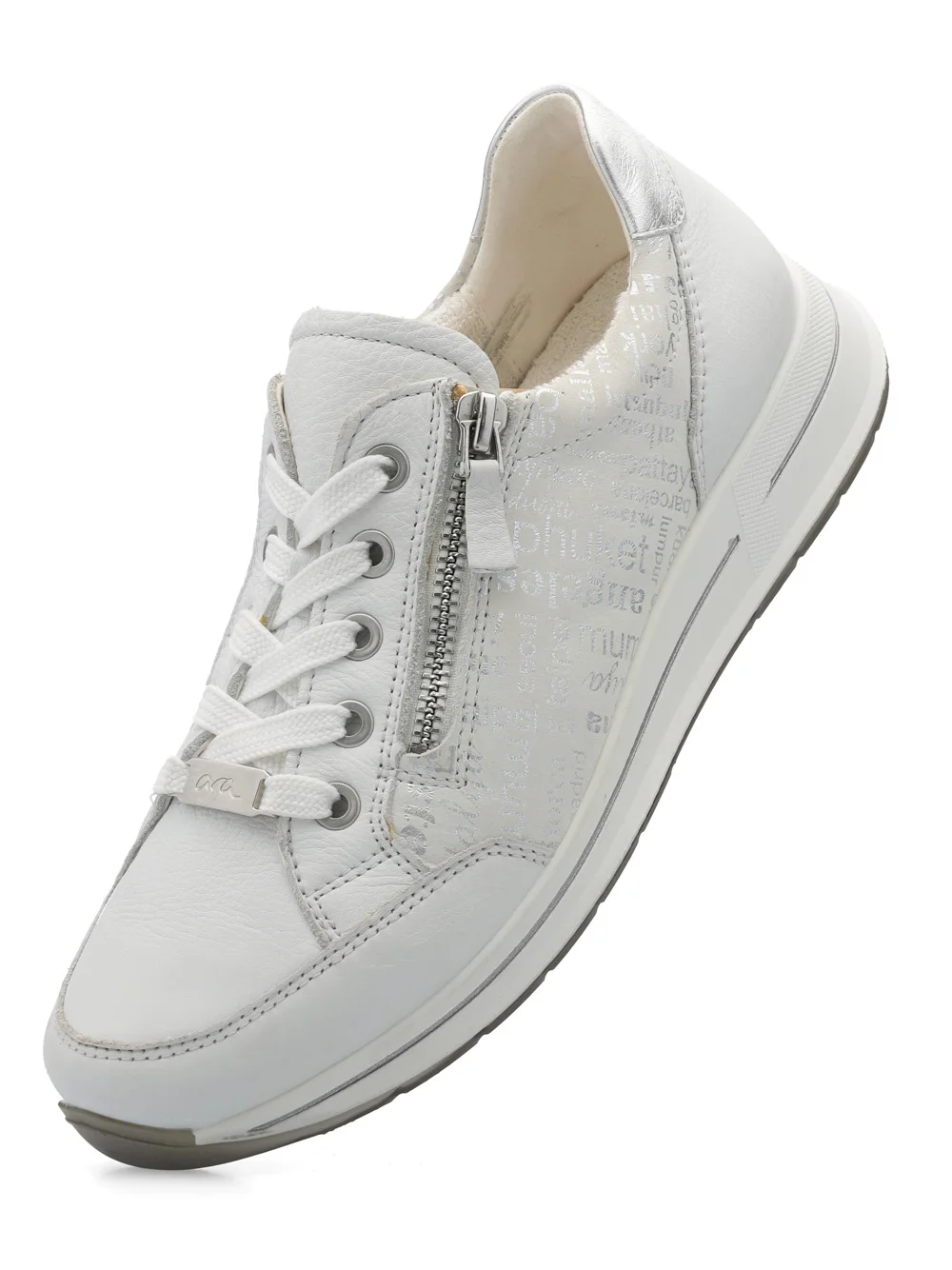 Sneaker Osaka nebbia
