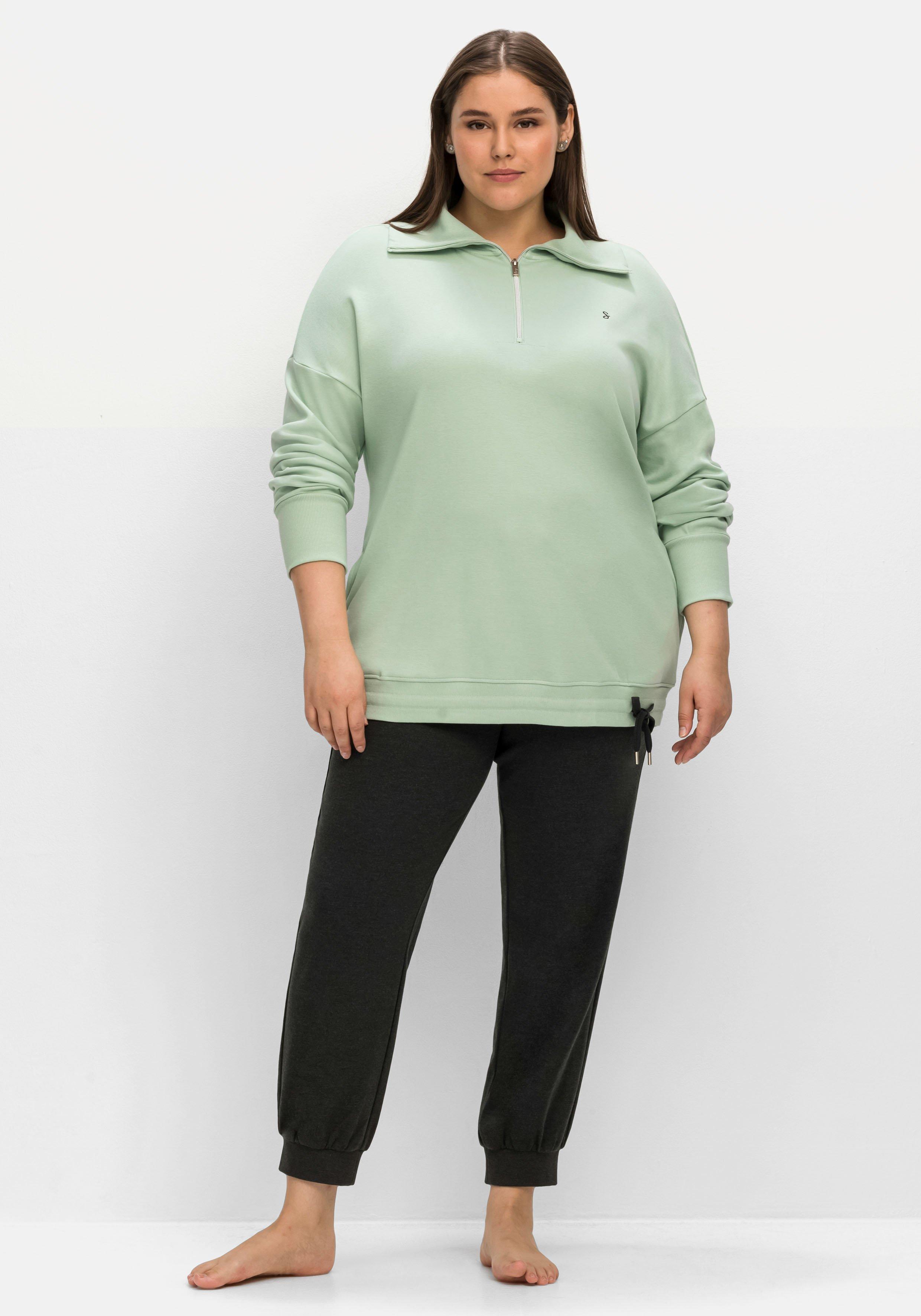 Relaxshirt mit Troyerkragen und überschnittenen Schultern