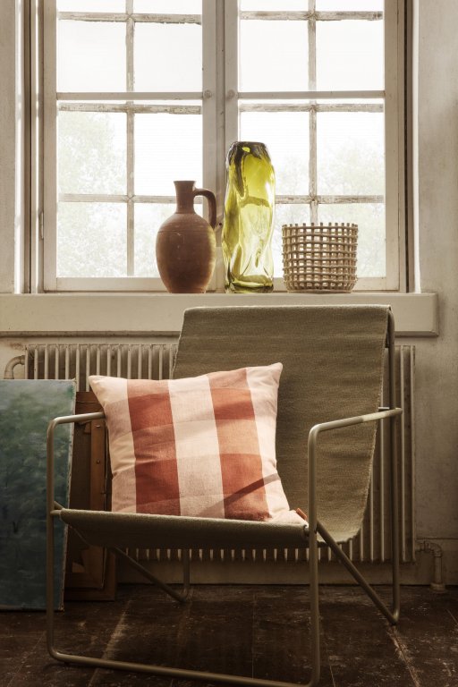 Ferm Living Grand kussen 50x50 Camel/Red