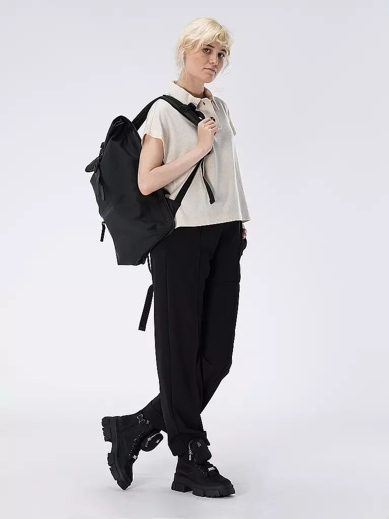 RAINS Rucksack schwarz
