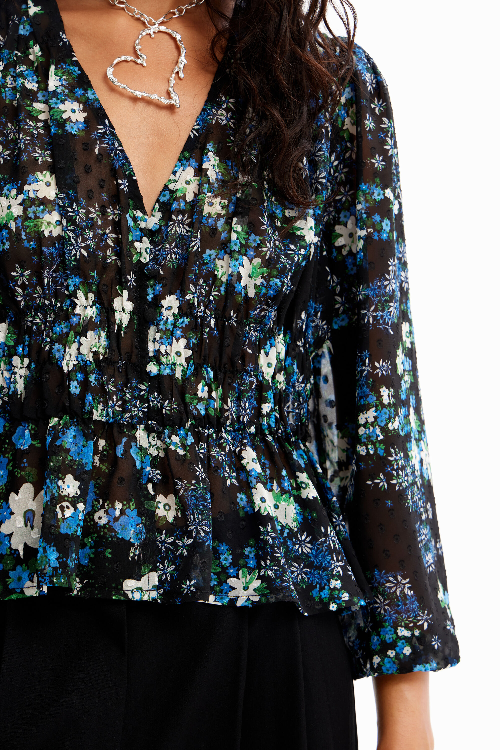 Blusa floral Plumeti