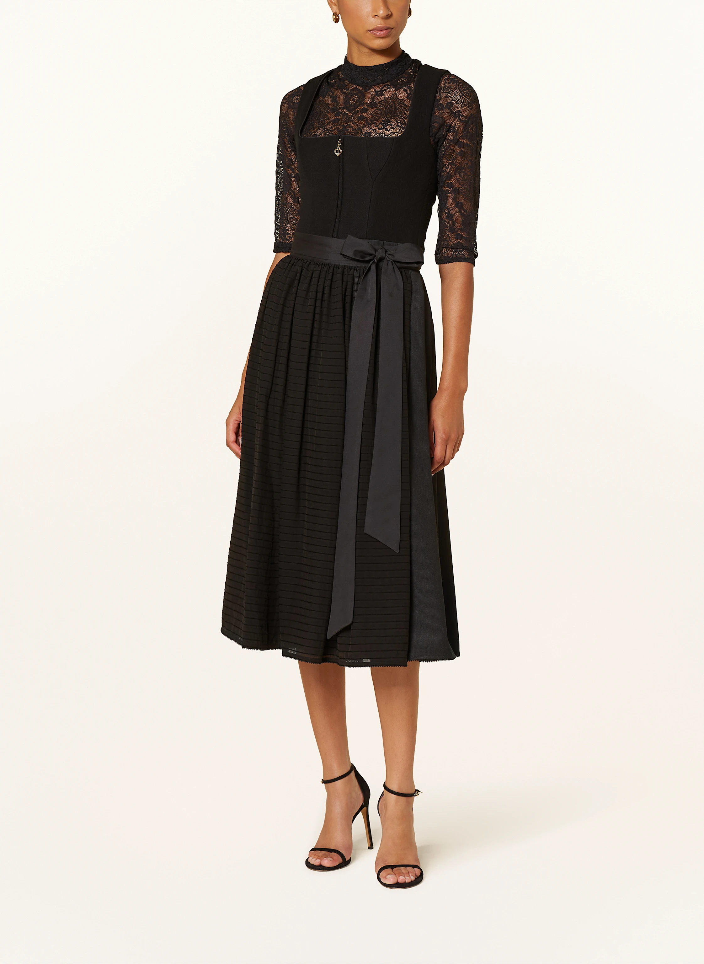 Hammerschmid Dirndlbluse BABSI aus Spitze mit 3/4-Arm