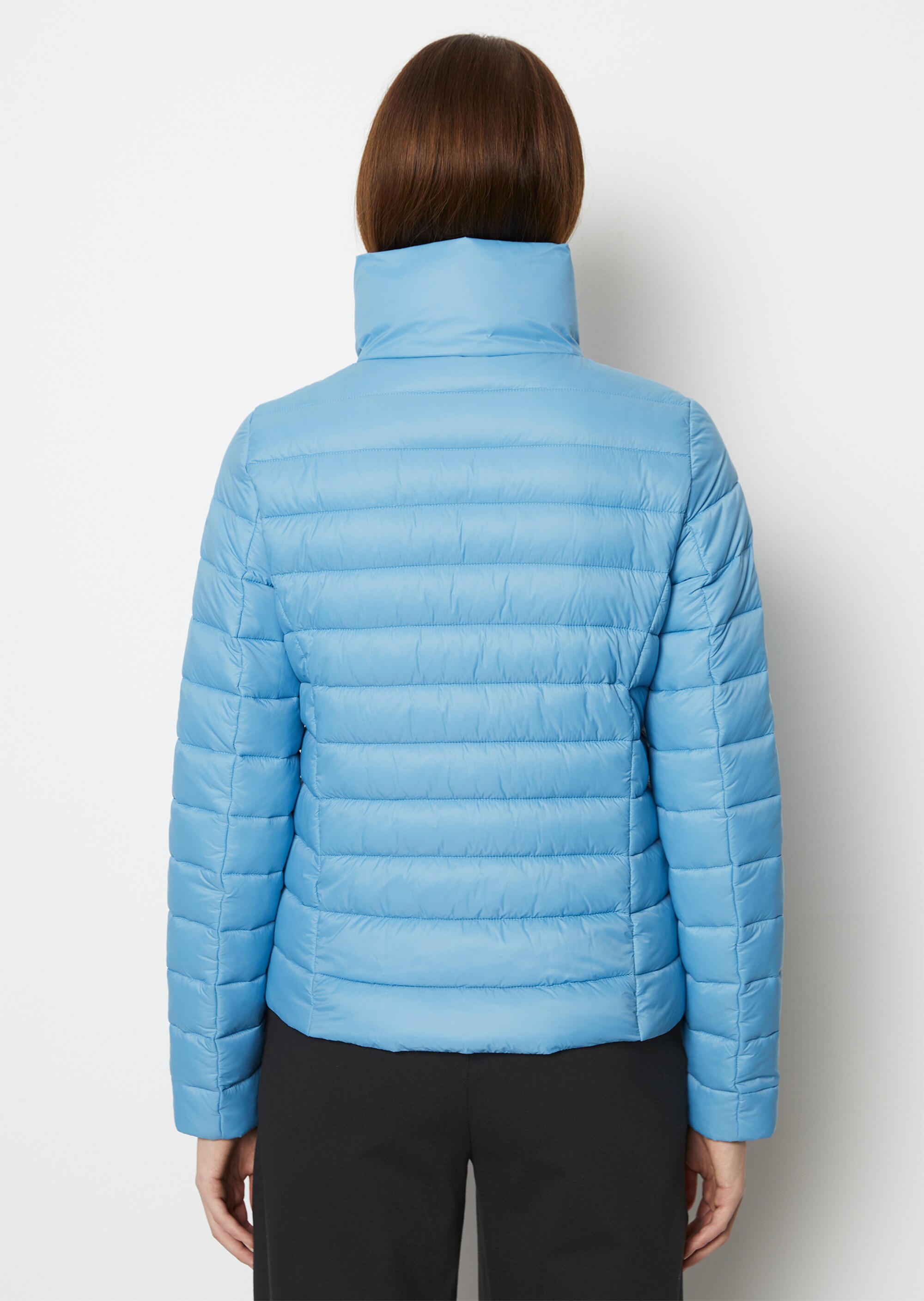 Steppjacke fittedmit wasserabweisender Oberfläche