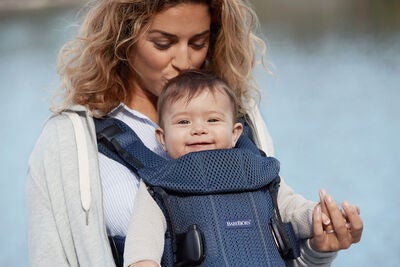 BabyBjörn One Air Bæresele 3D Mesh, Navy Blue