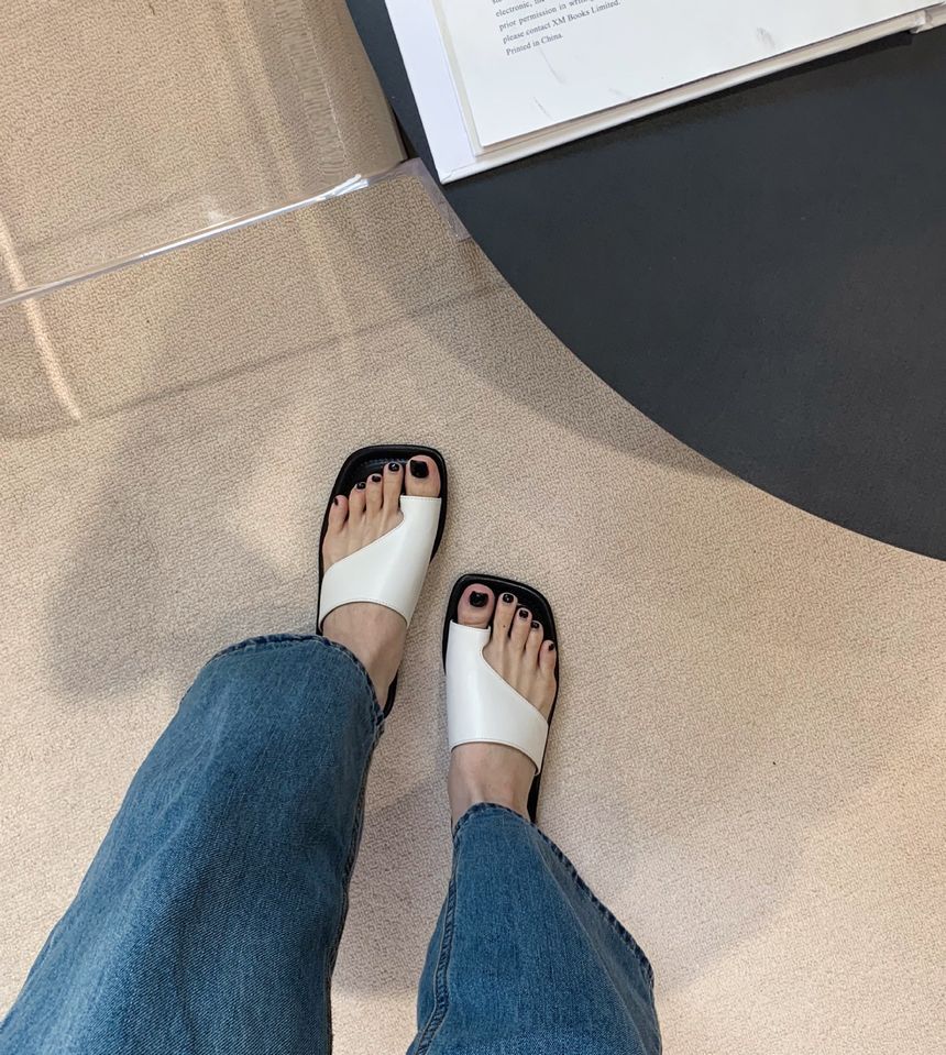 Anran - Sandalen met vierkante neus en teenlussen