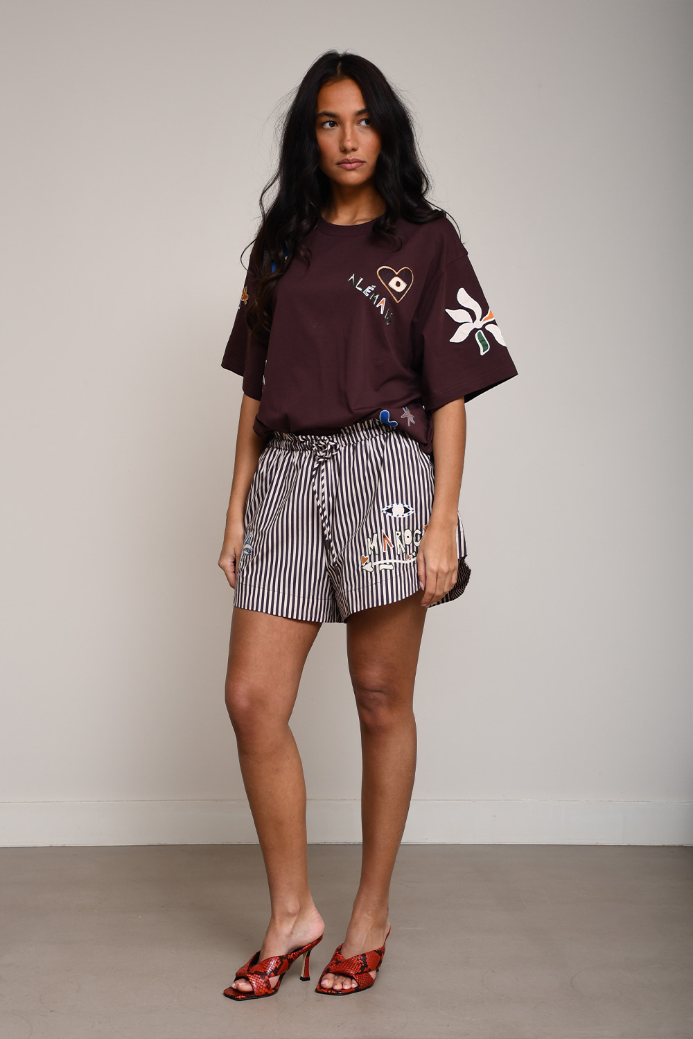 Sirocco embroiderd cotton short