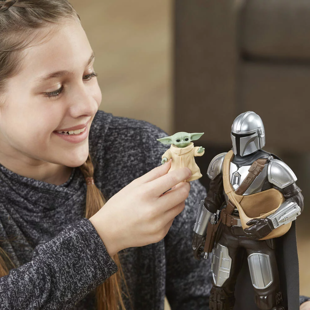 STAR WARS GALACTIC ACTION MANDALORIAN AND GROGU