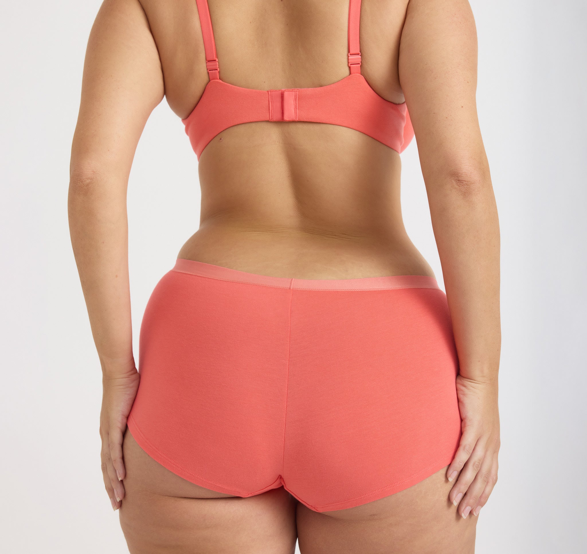 ORGANIC COTTON<br>Core Shorty