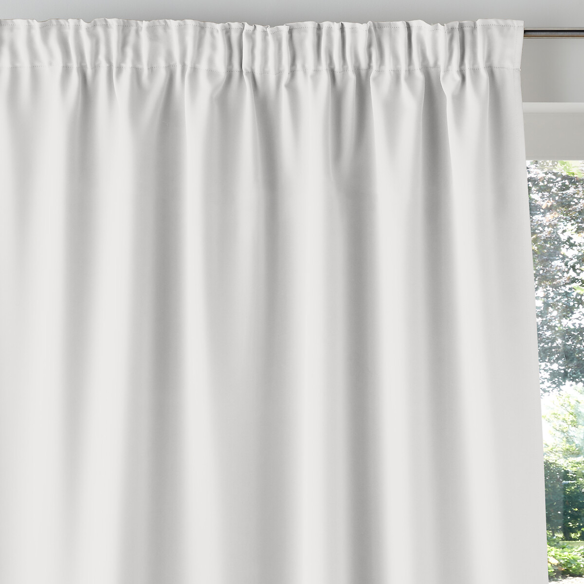 LA REDOUTE INTERIEURS<br>Cortina blackout com acabamento franzido, Voda