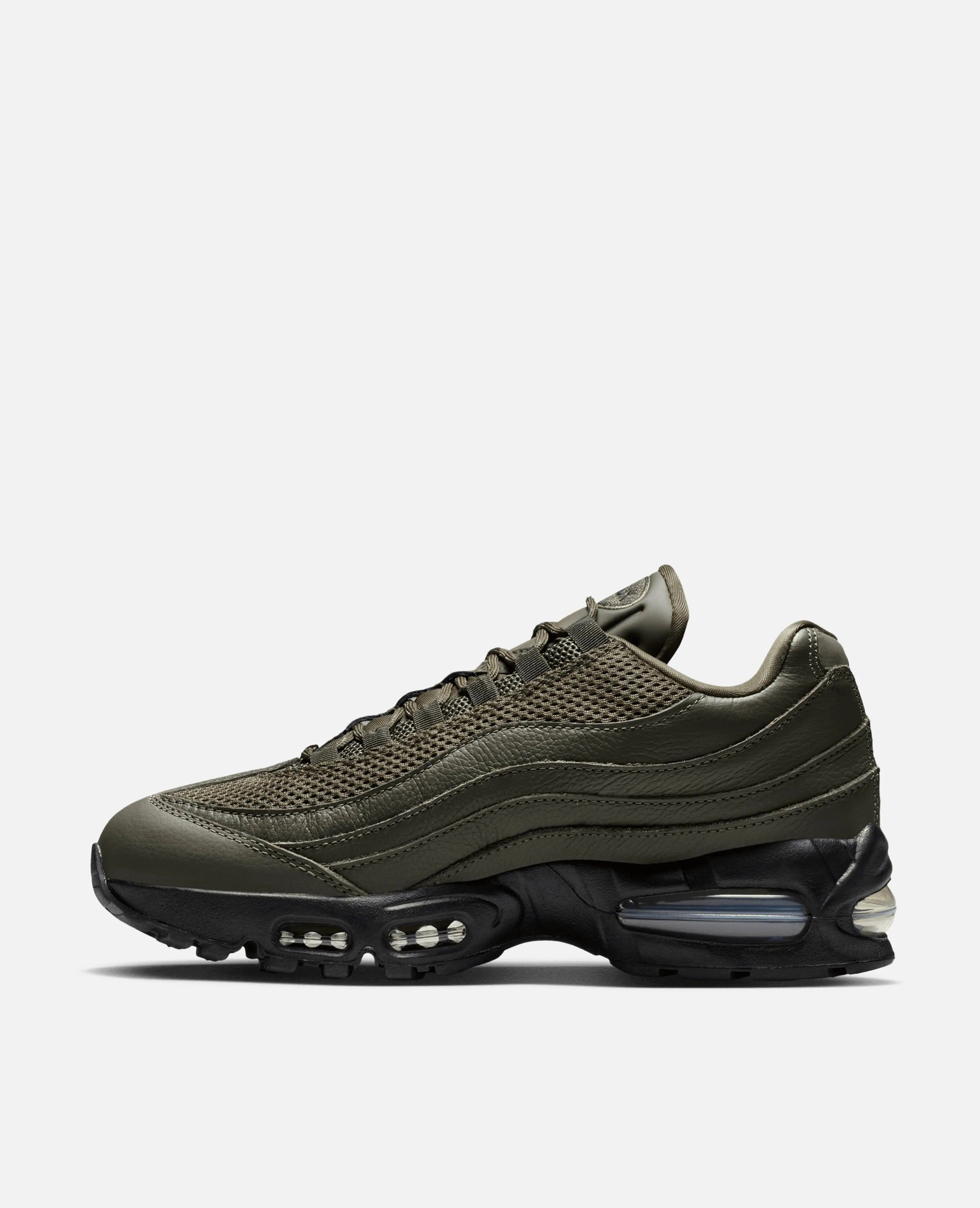 W Nike Air Max 95 (CARGO KHAKI/MEDIUM OLIVE-BLACK)