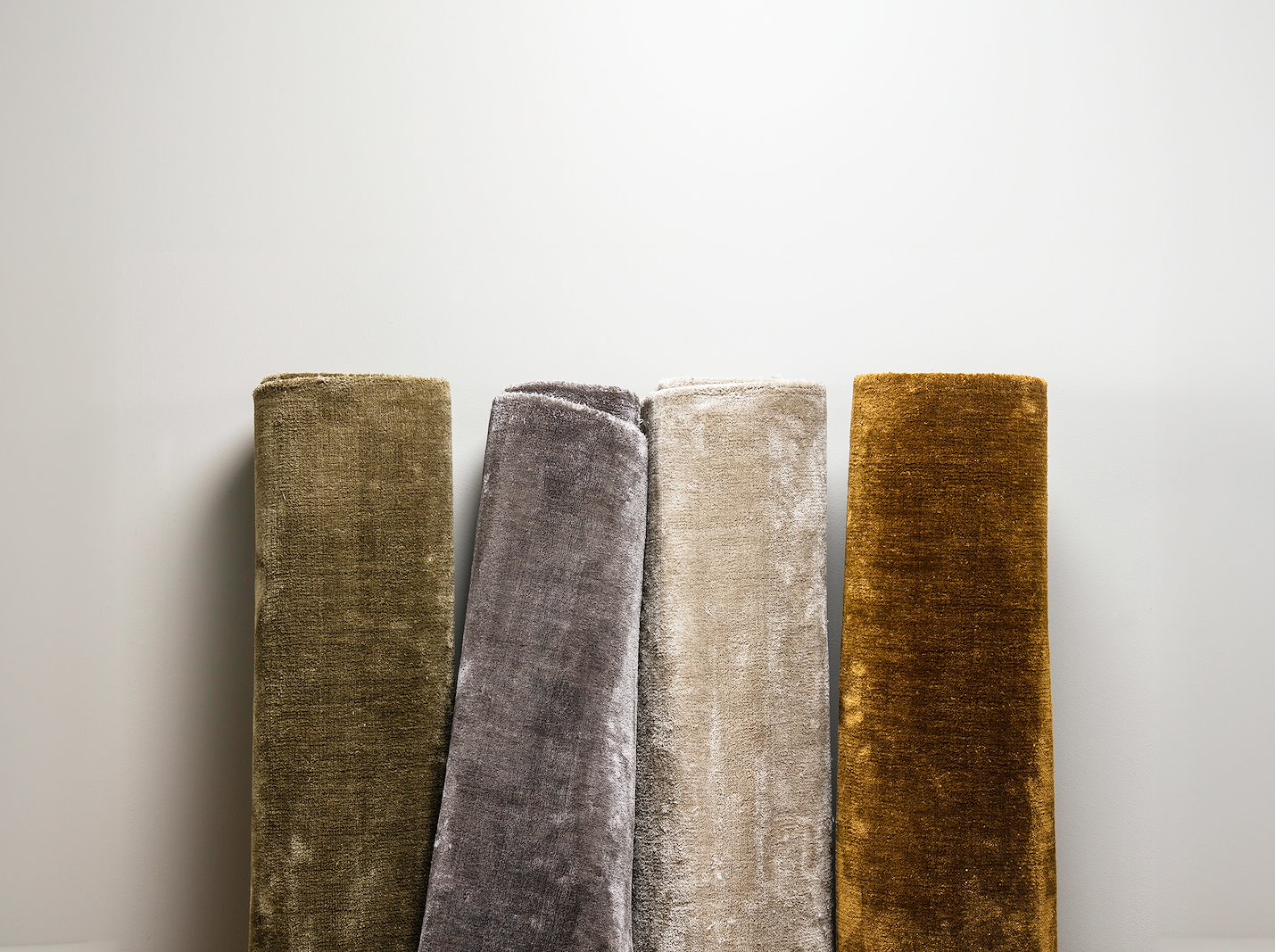 Philson teppe 160x230cm Mørk grå håndvevd mikropolyester