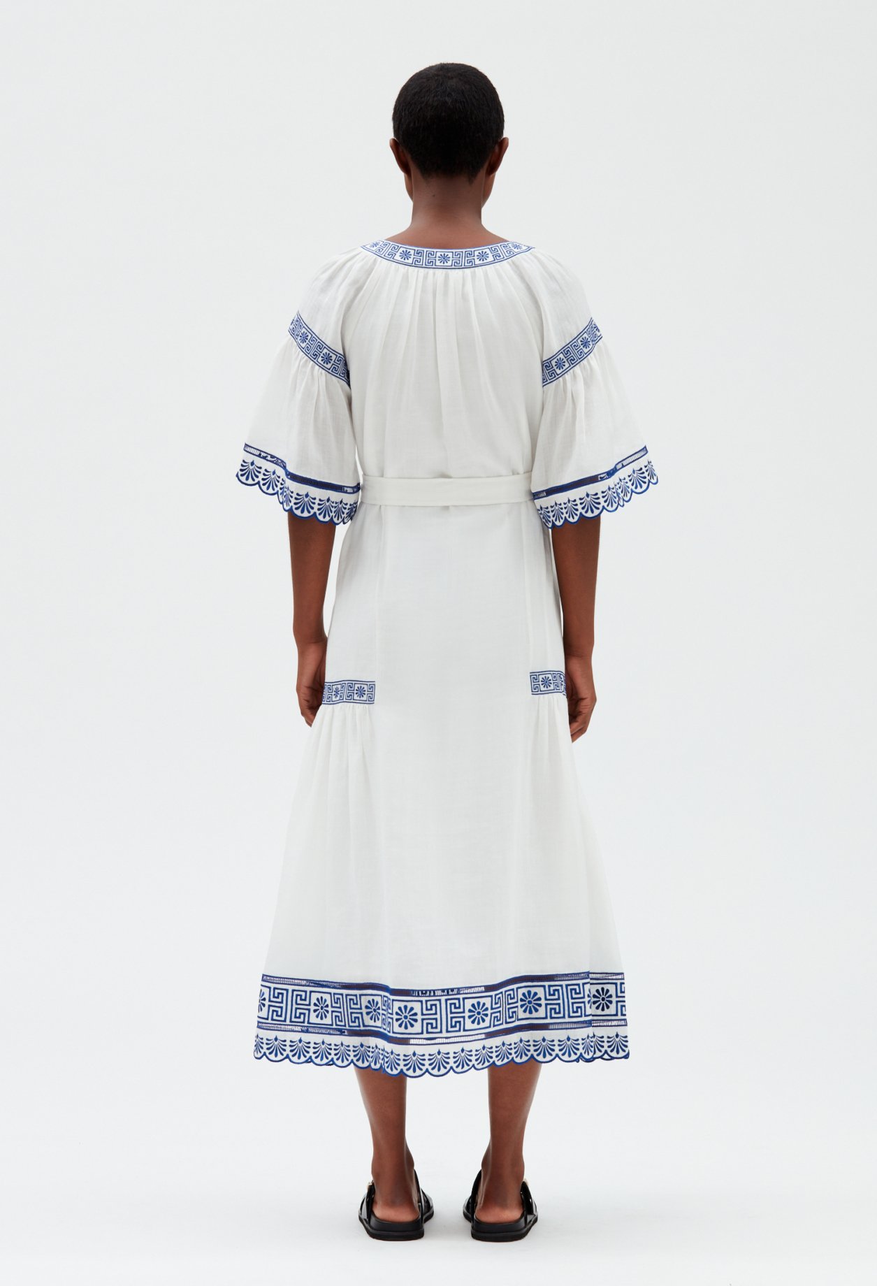 Robe midi brodee ecrue