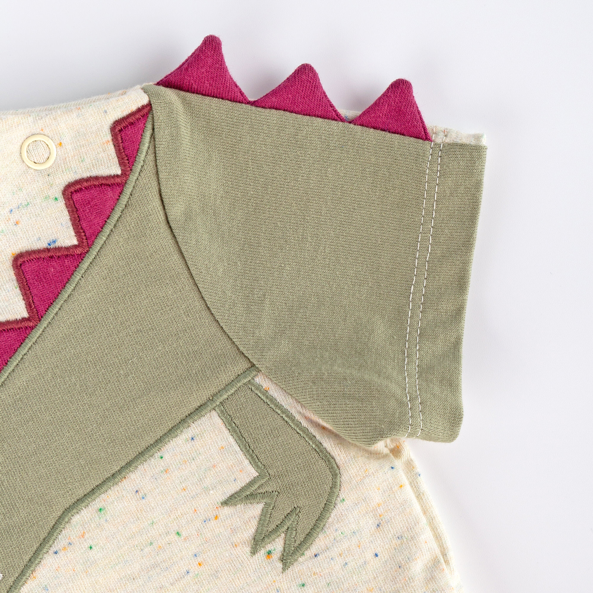 T-Shirt B - WILD CROCODILE HEAD in beige