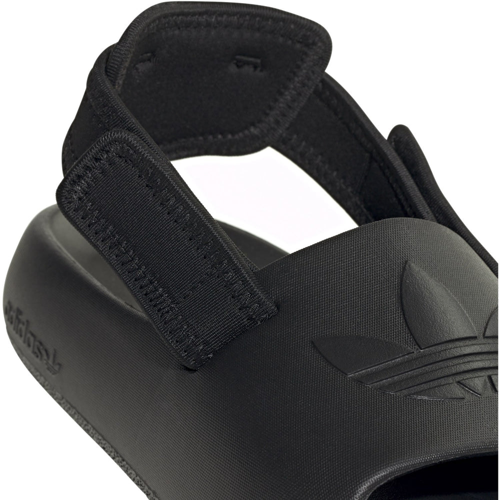 Køb adidas Originals Core Black/Core Black/Core Black Adifom Adilette J Sandal