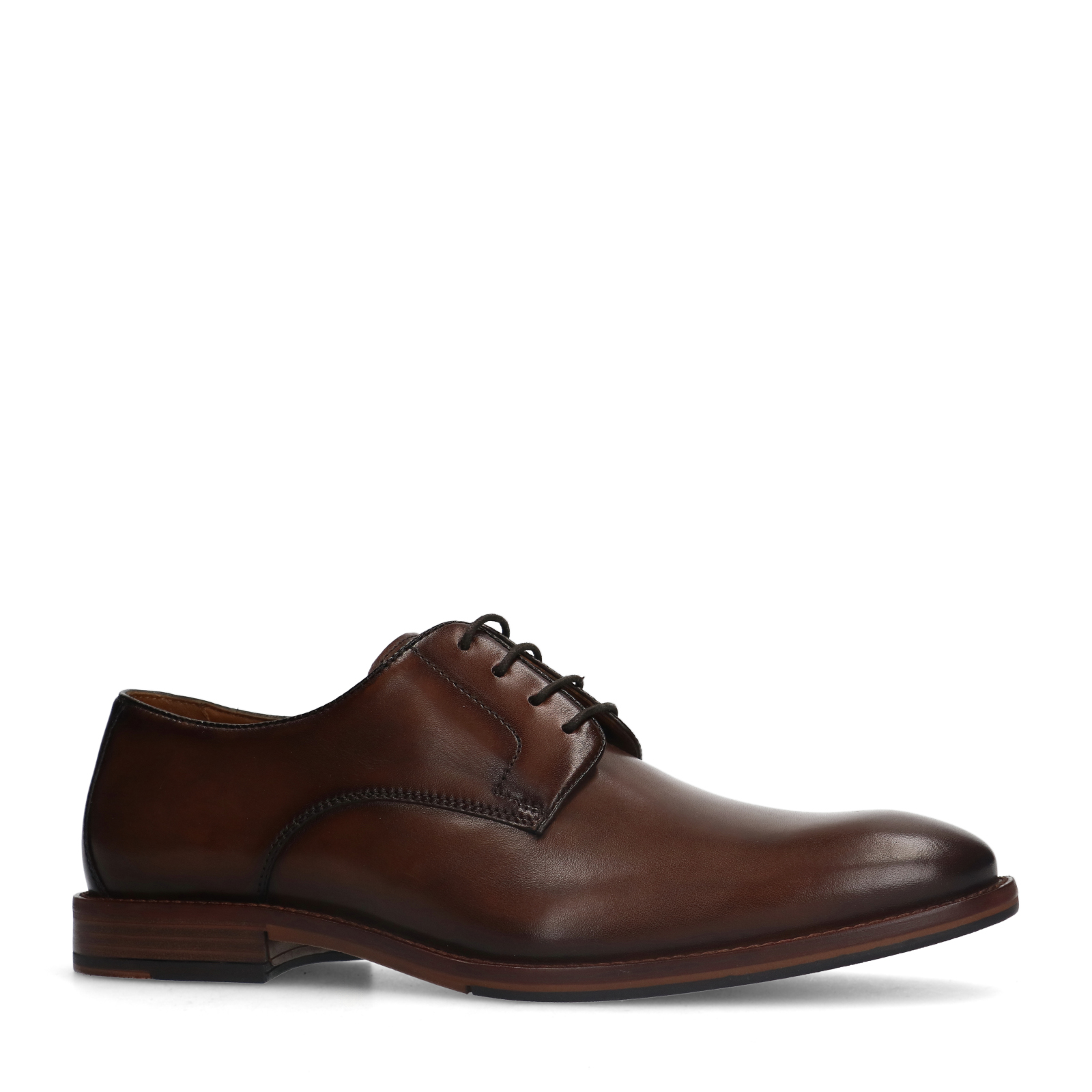Bruine leren veterschoenen