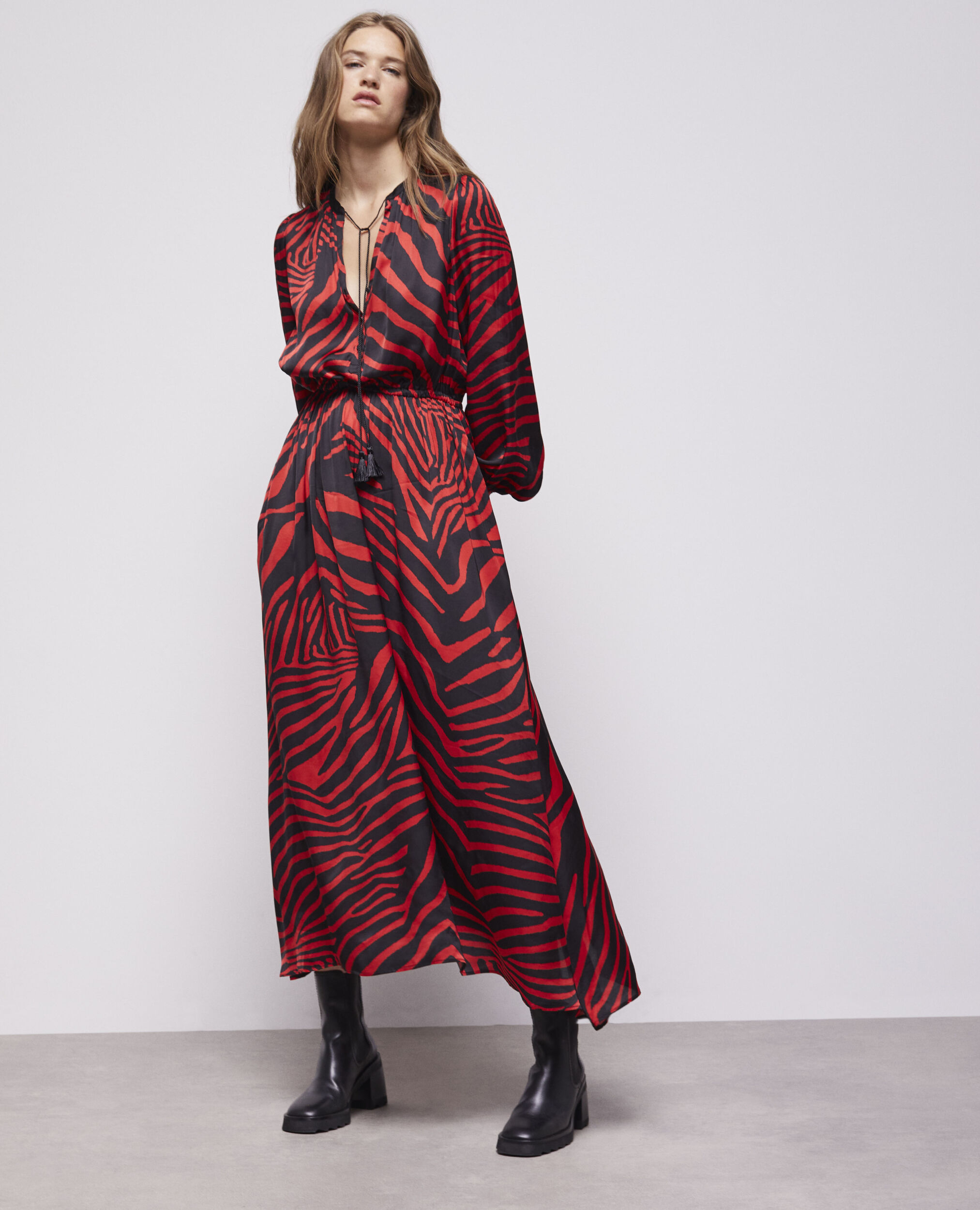 Robe longue imprimée rouge