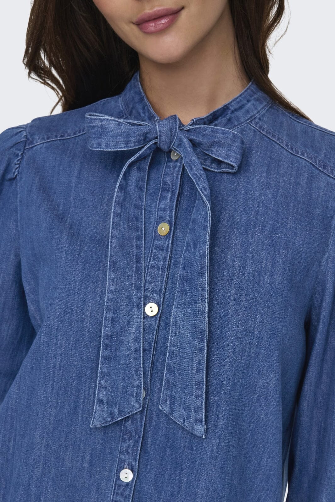 Only Onlakira Ls Bow Shirt Qyt