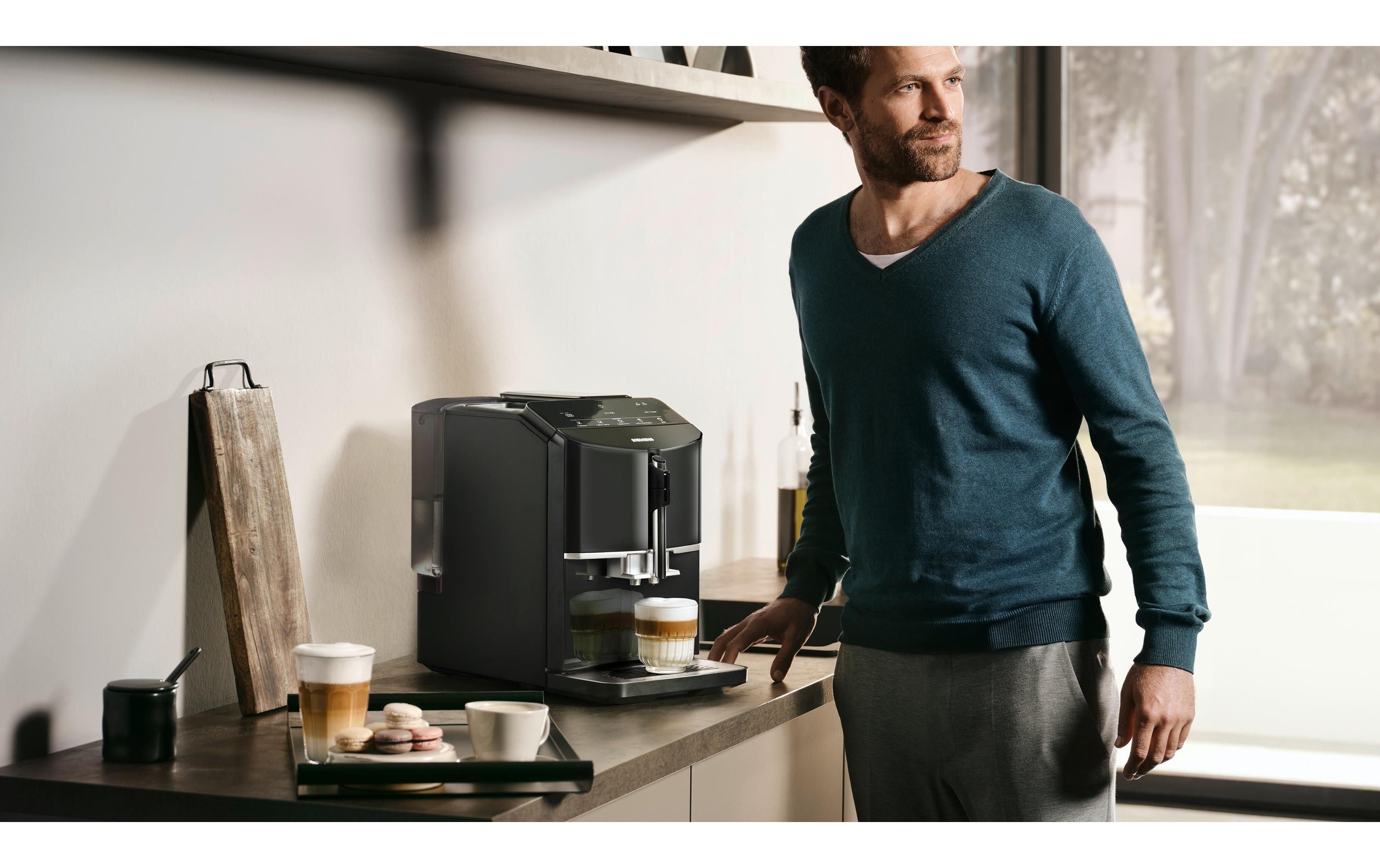 Kaffeevollautomat EQ300 Klavierlack schwarz TF301E19<br>Espressovollautomat
