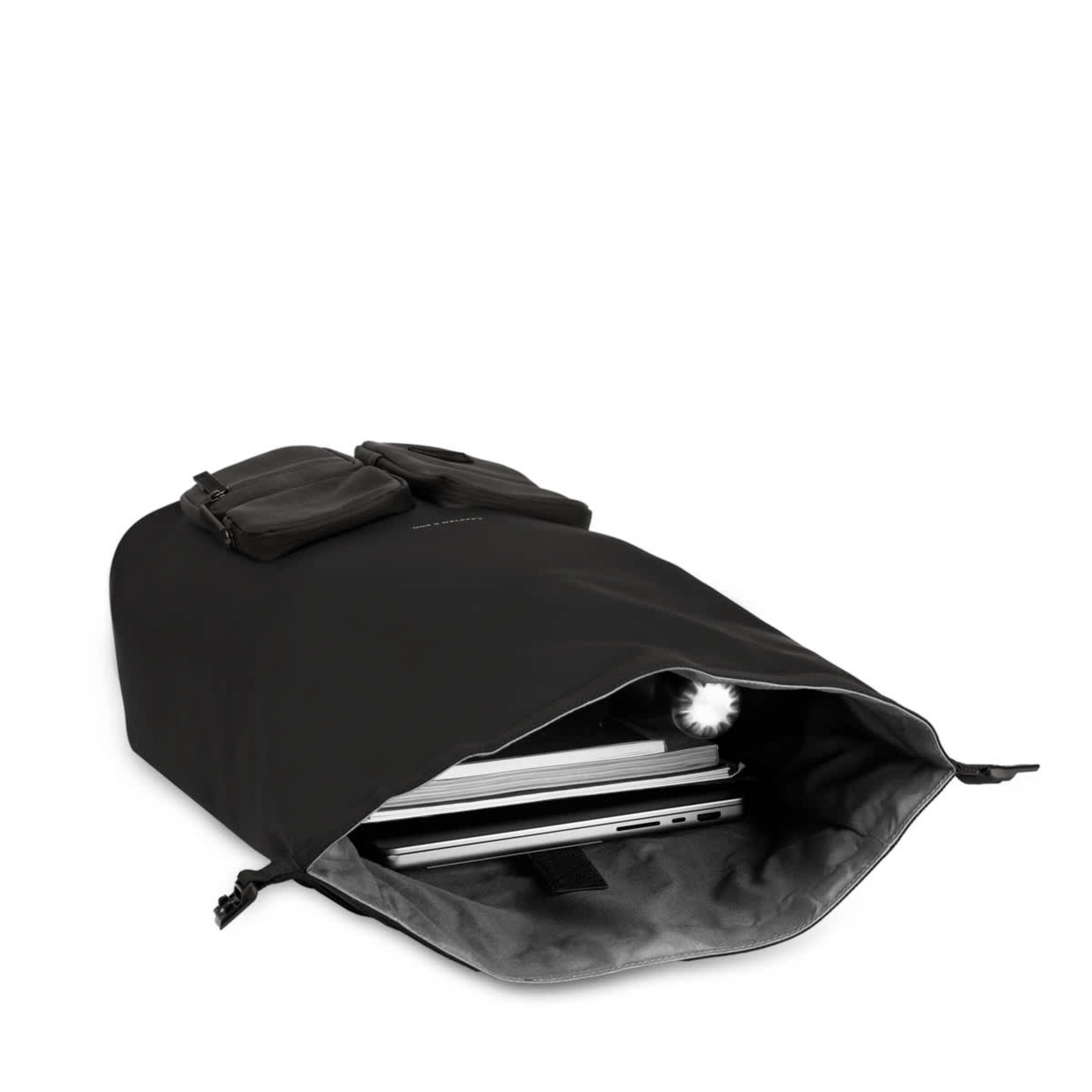 Tonsberg All Black