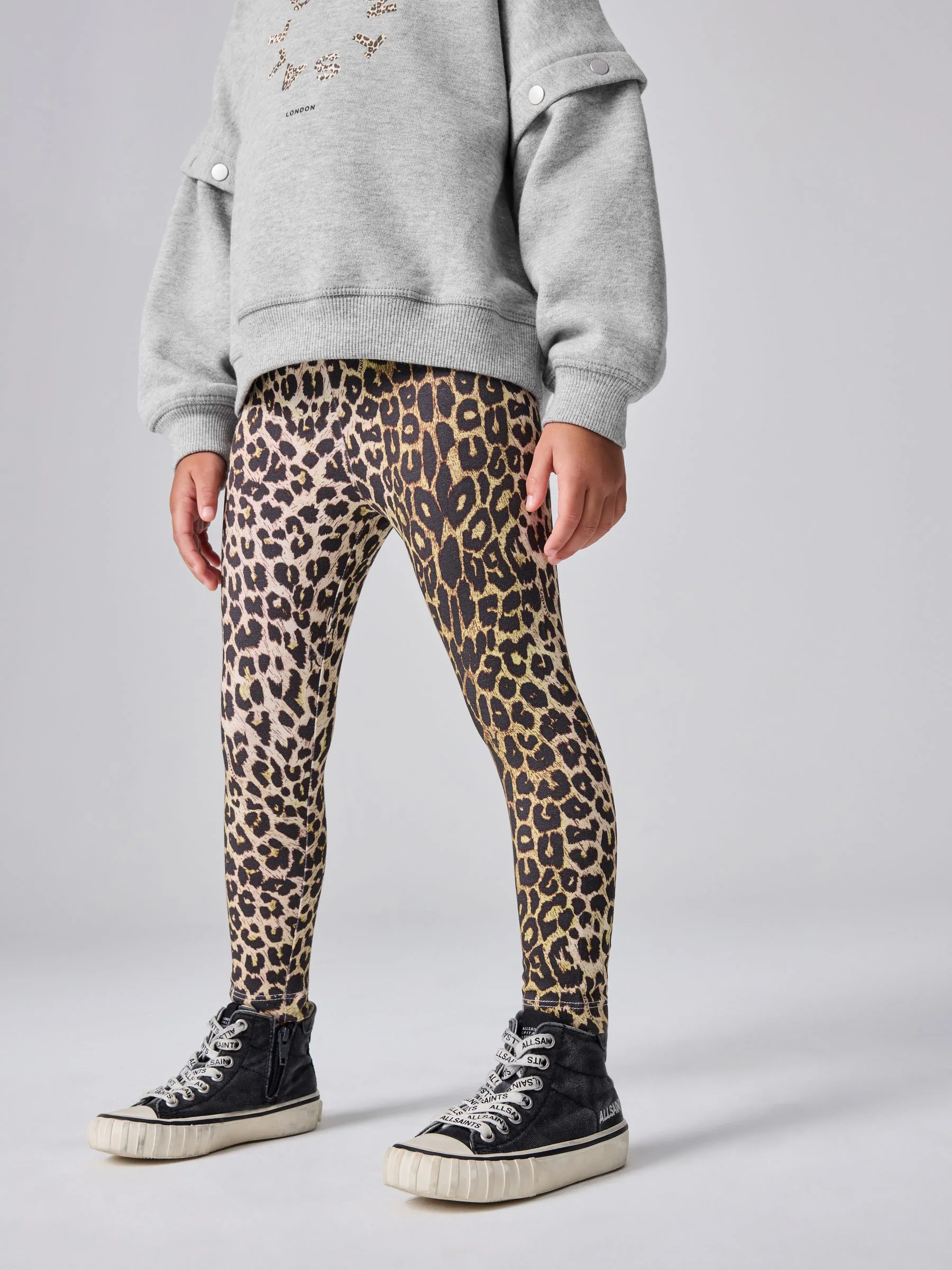 smALLSAINTS Tierra Sweatshirt en Legging Set voor Jongere Meisjes