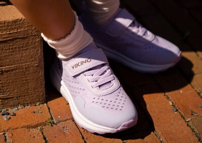 Viking Aery Sol 1V Sneakers, Lilac
